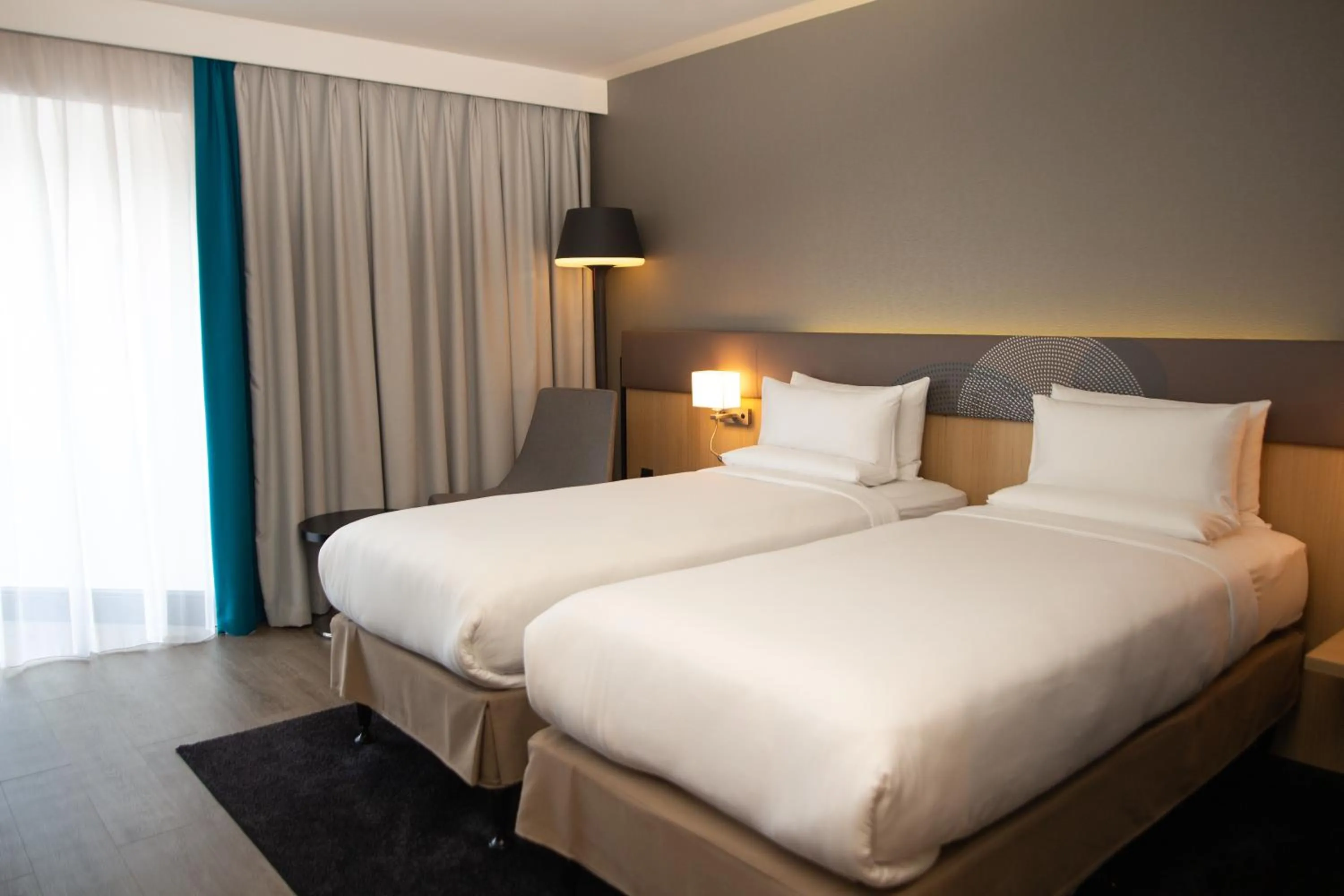 Bed in Novotel London Wembley