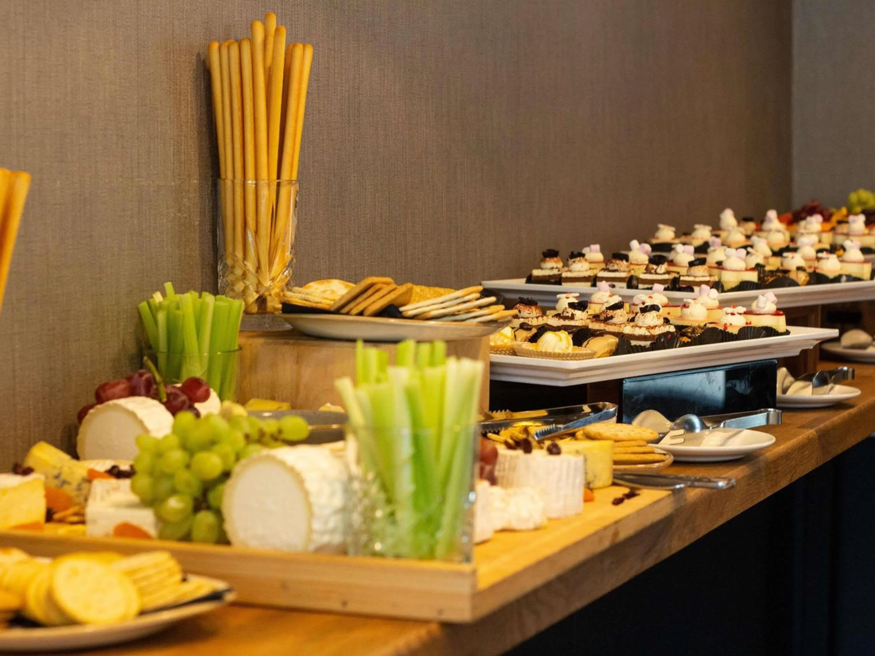 Meeting/conference room in Novotel London Wembley