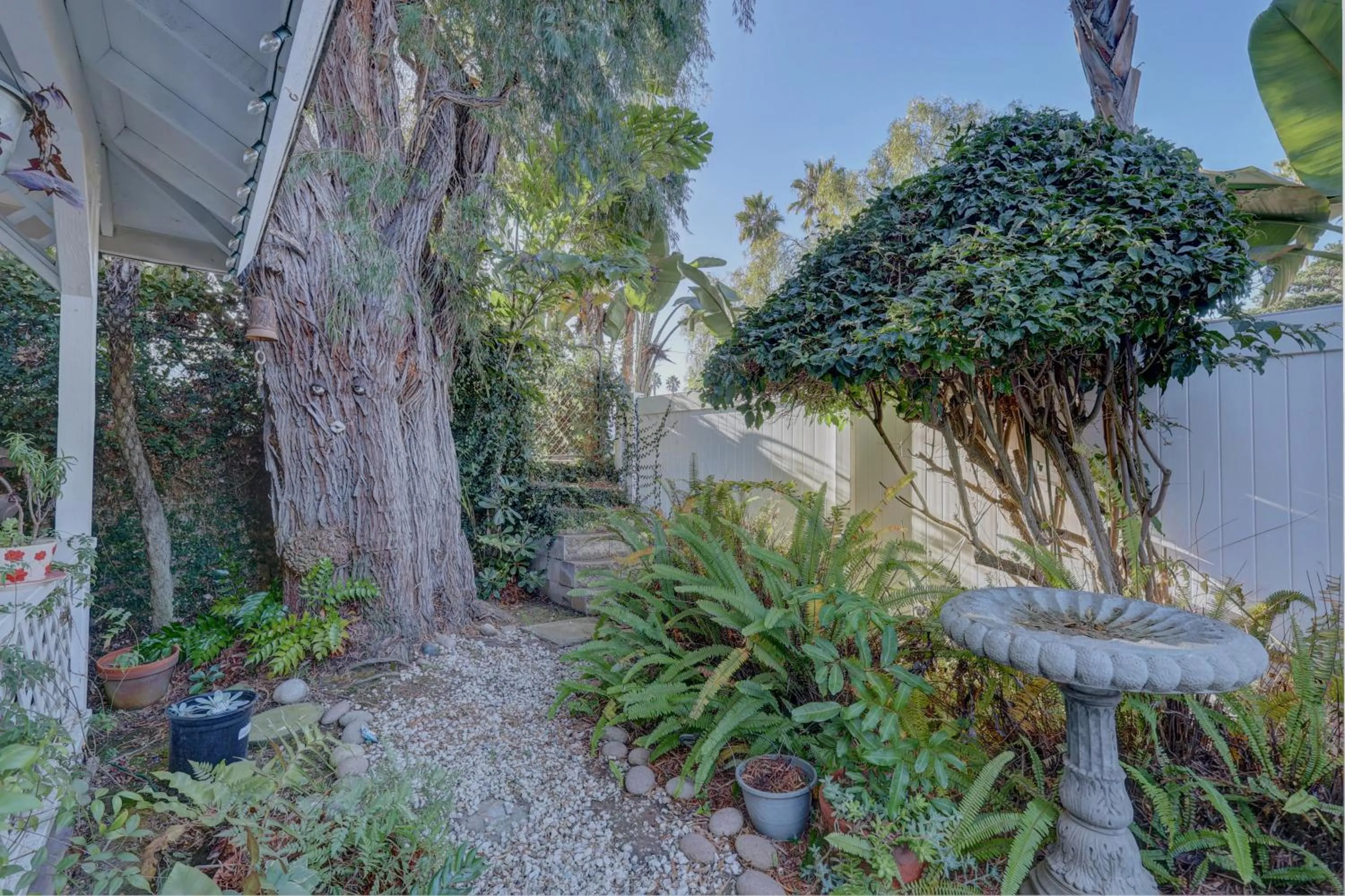 Garden in Pelican Cove Inn