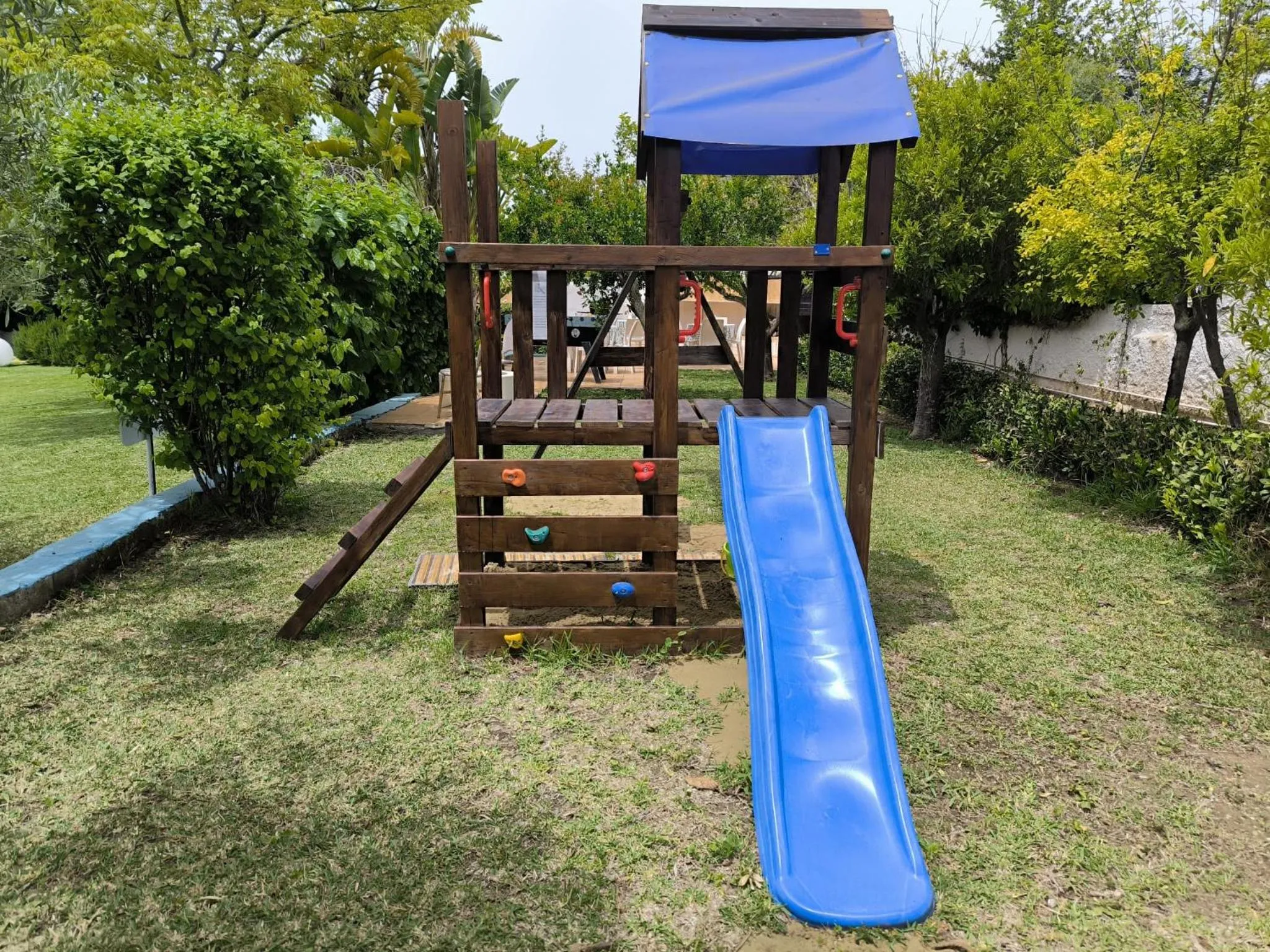 Day in Stella del mare Apartments