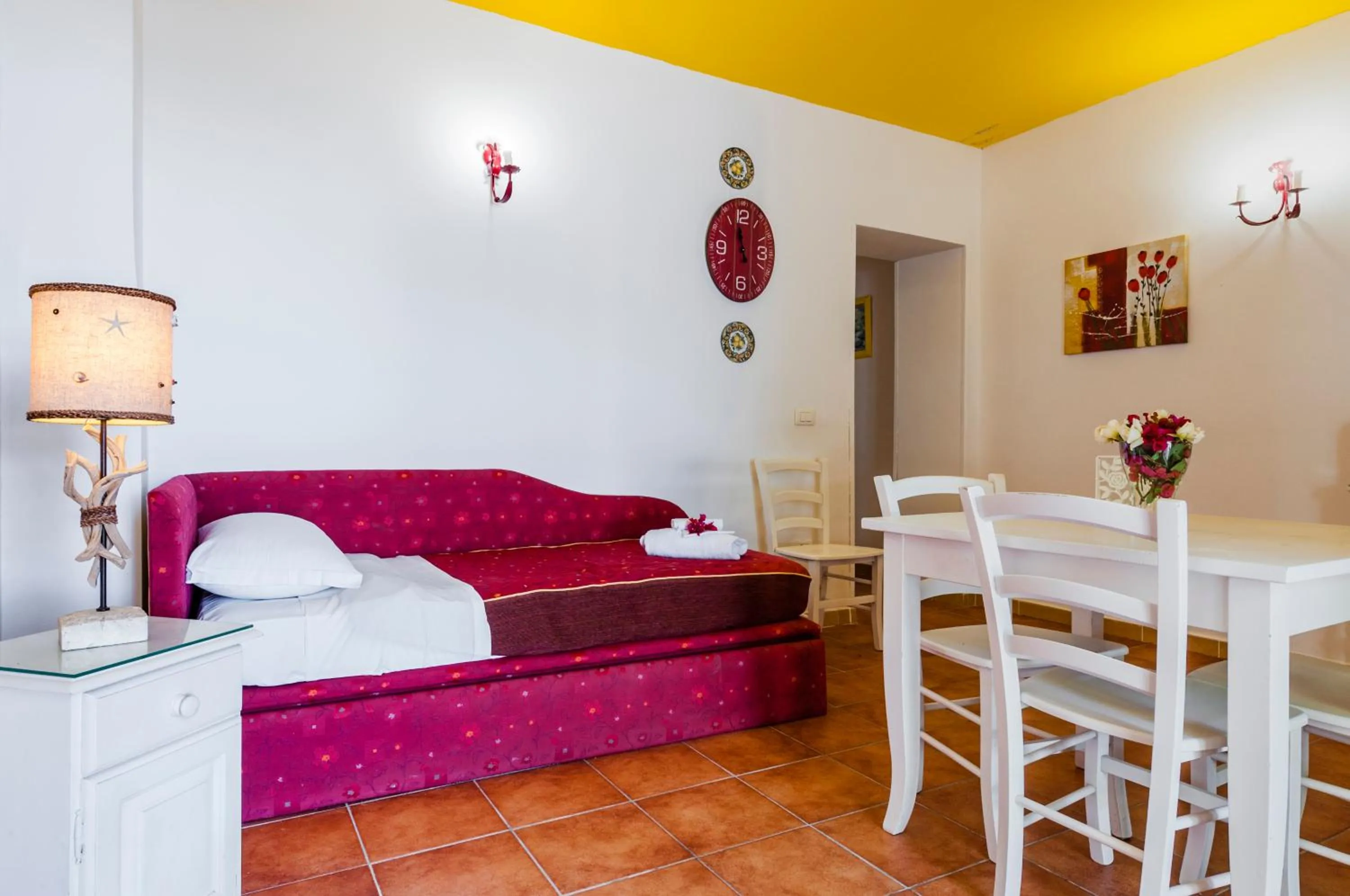 Bed in Stella del mare Apartments