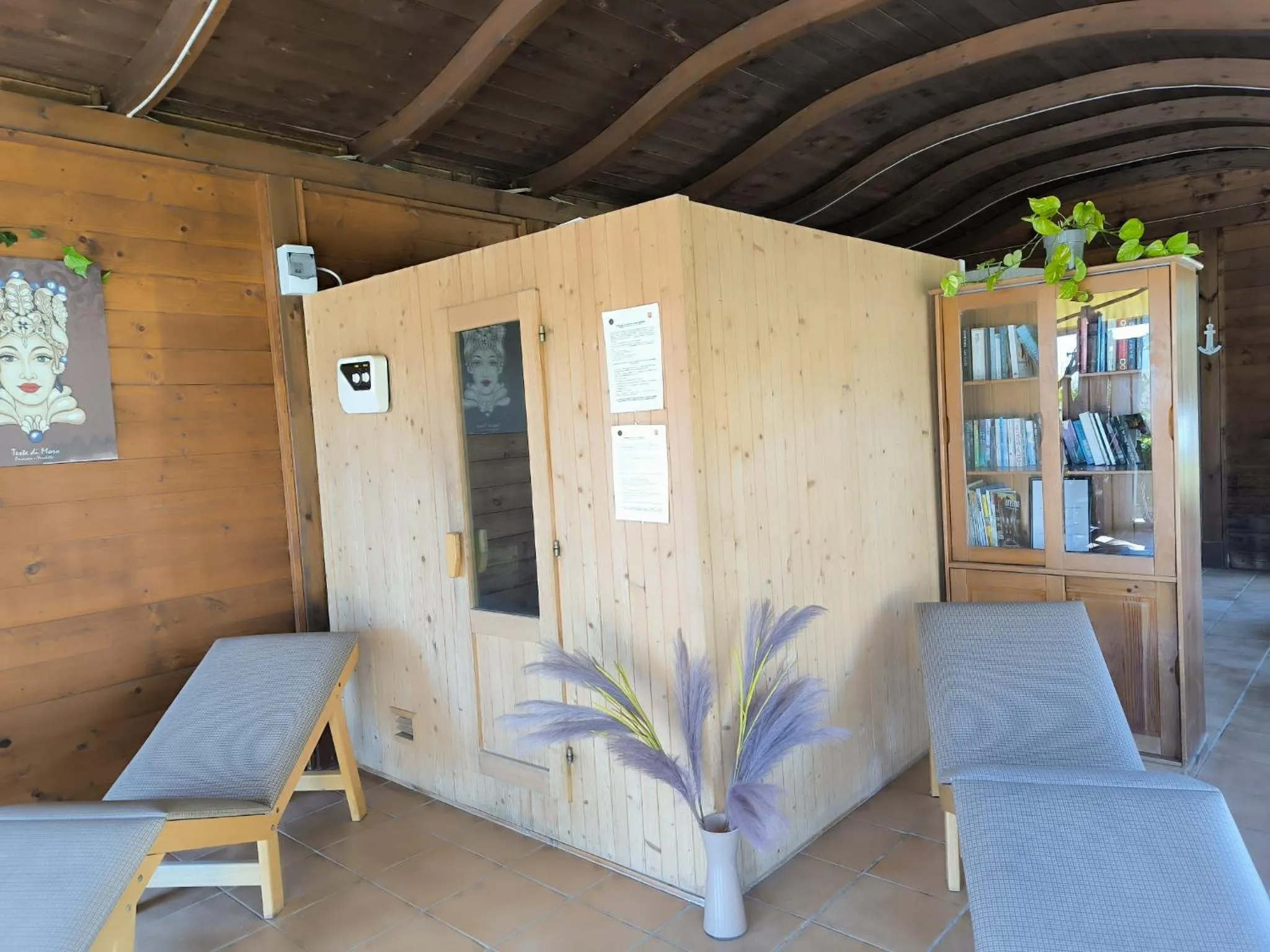 Communal lounge/ TV room in Stella del mare Apartments