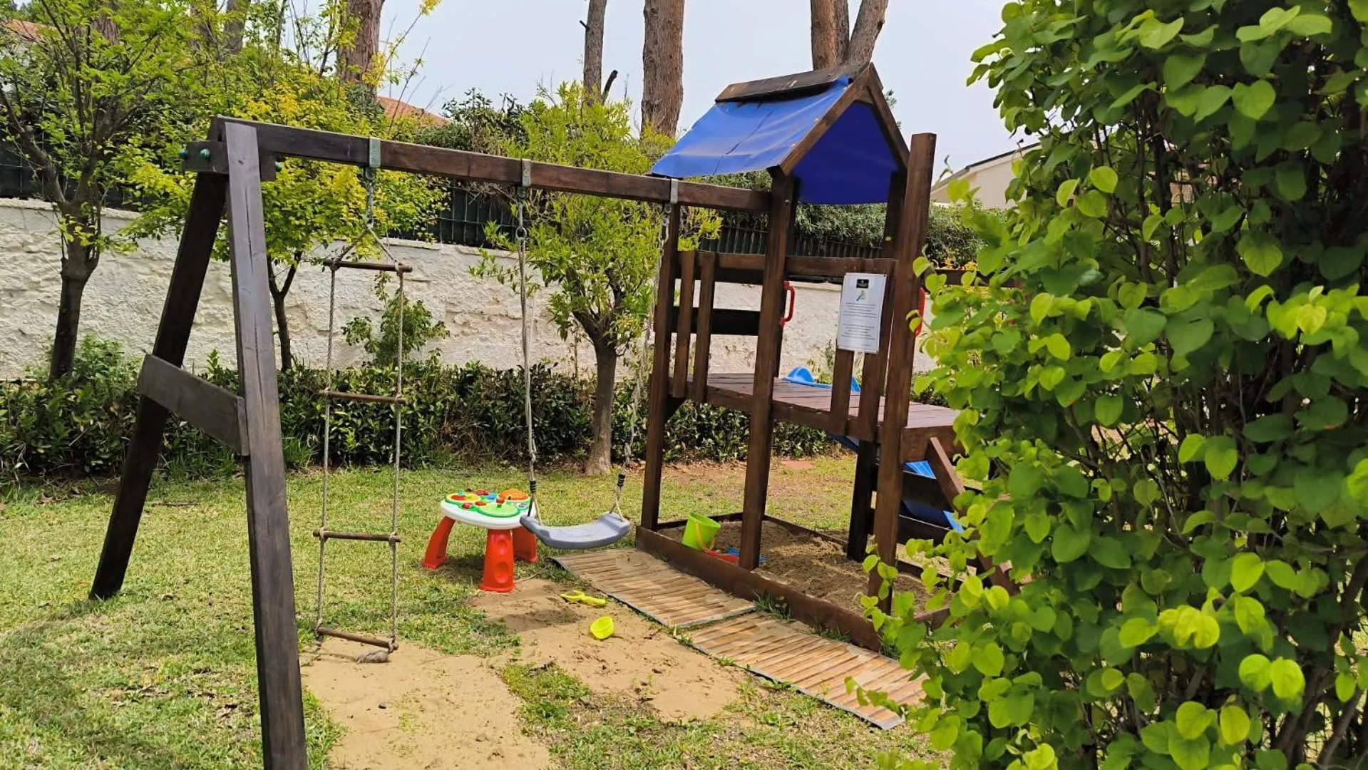 Day in Stella del mare Apartments