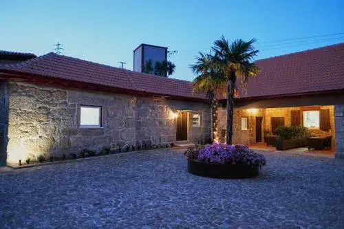 One-Bedroom Villa in Aldeia da Quinta do Paço - Turismo rural Santo Tirso One-Bedroom Villa in Aldeia da Quinta do Paço - Turismo rural Santo Tirso