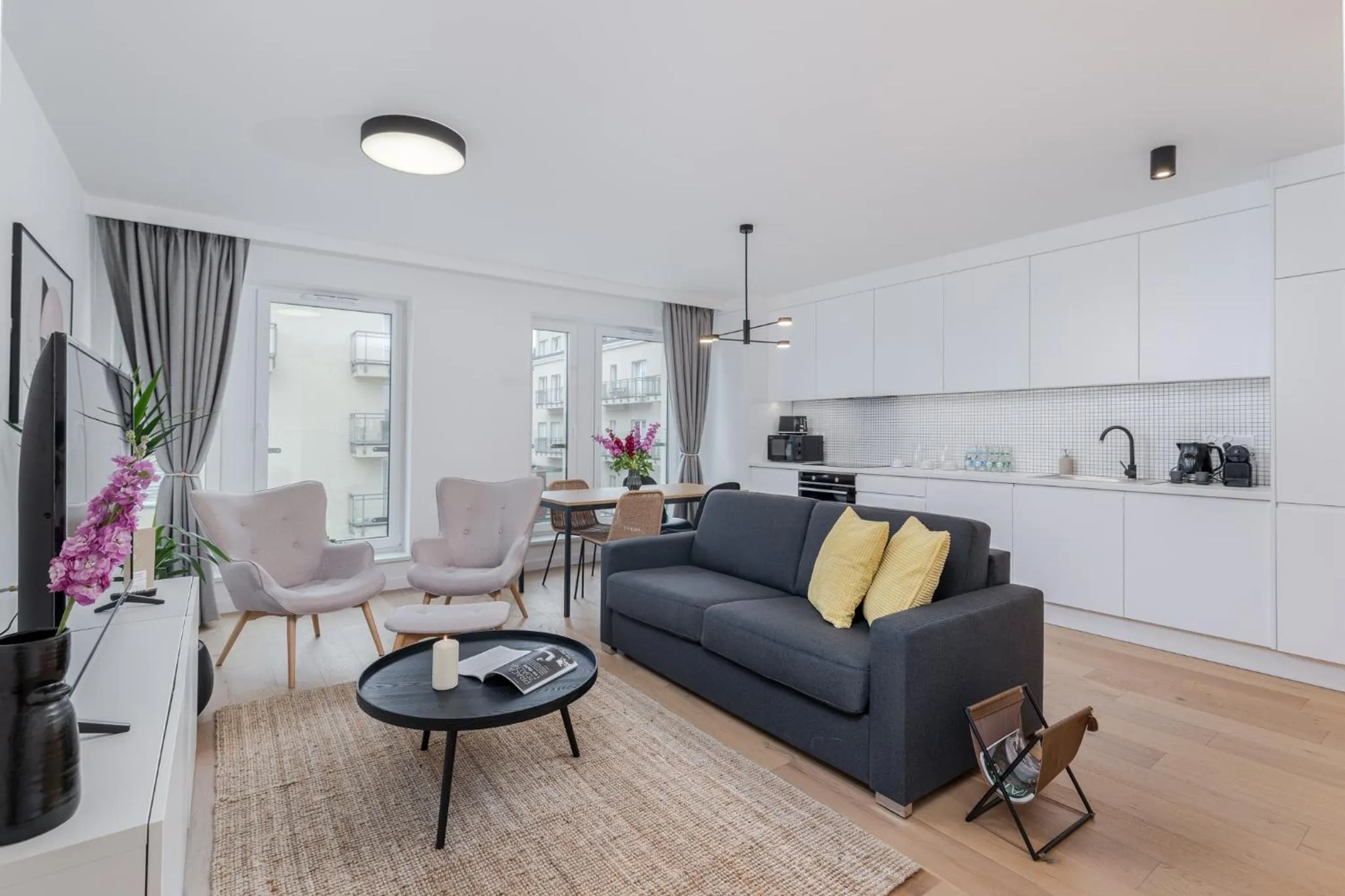 Living room in EXCLUSIVE Aparthotel Kraków Lubicz 40