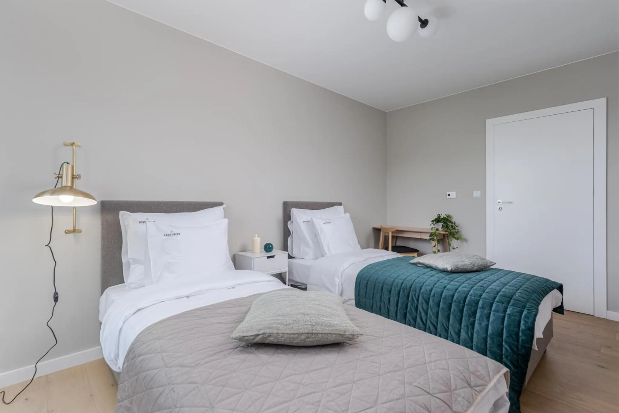 Bed in EXCLUSIVE Aparthotel Kraków Lubicz 40