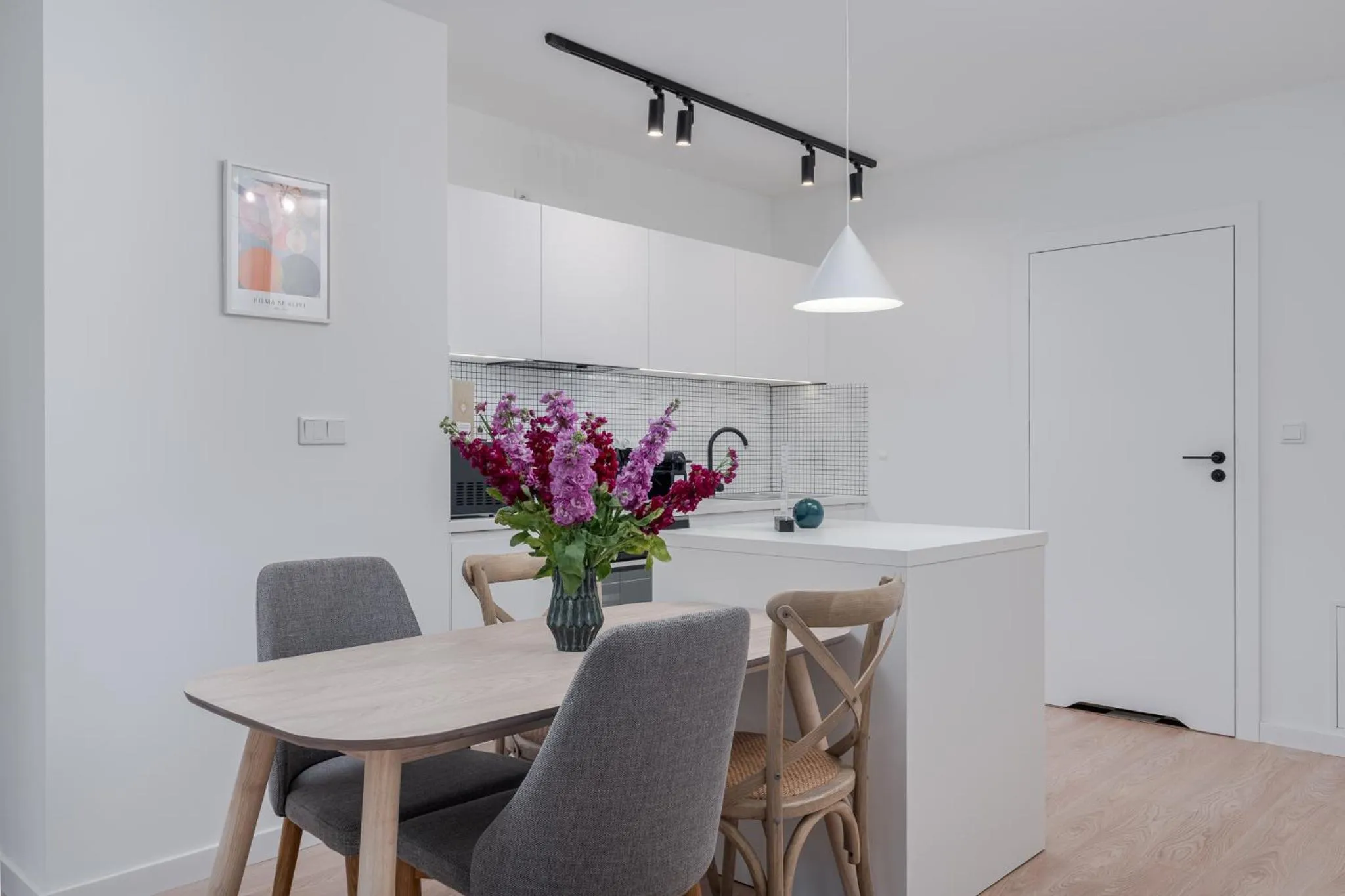 Dining area in EXCLUSIVE Aparthotel Kraków Lubicz 40