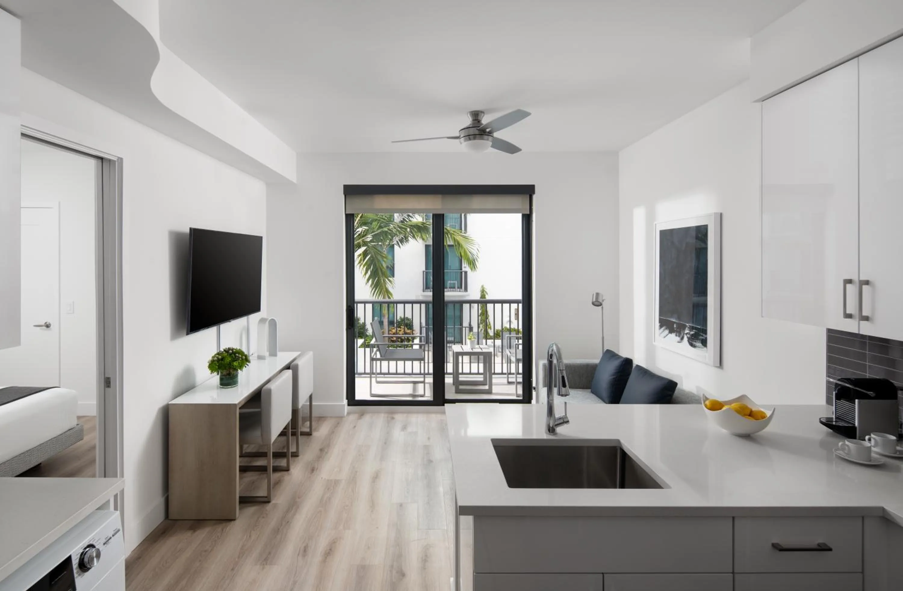 Communal lounge/ TV room in AKA West Palm