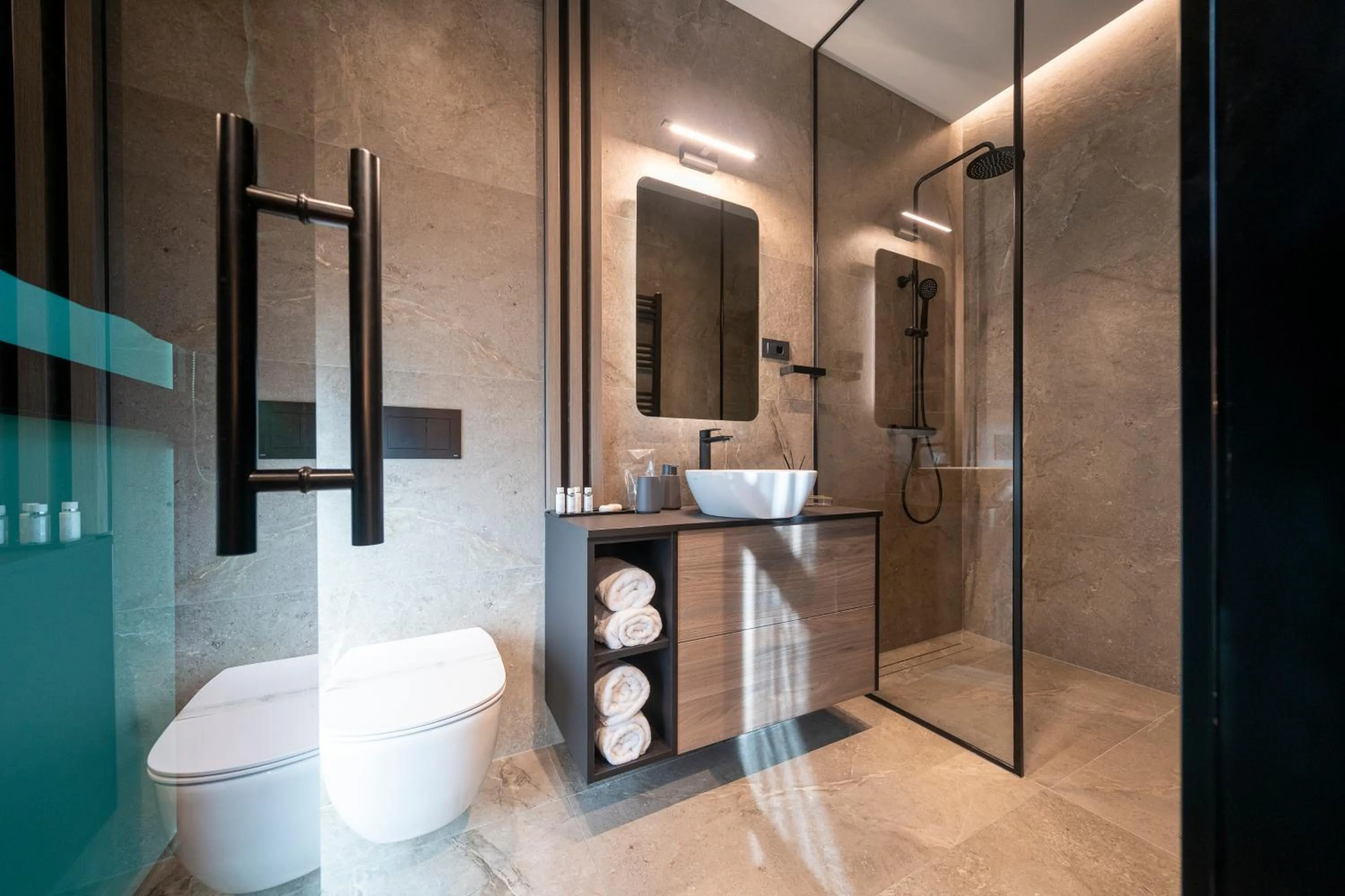 Toilet in VELVET rooms & more