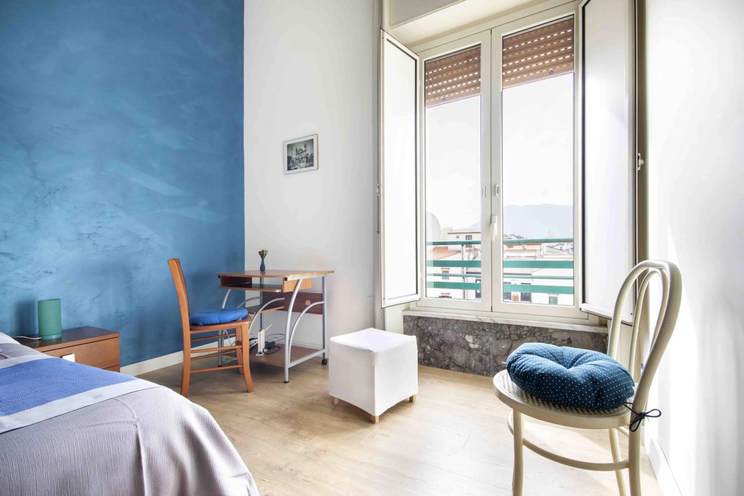 Bedroom, Bed in Casa Cavour