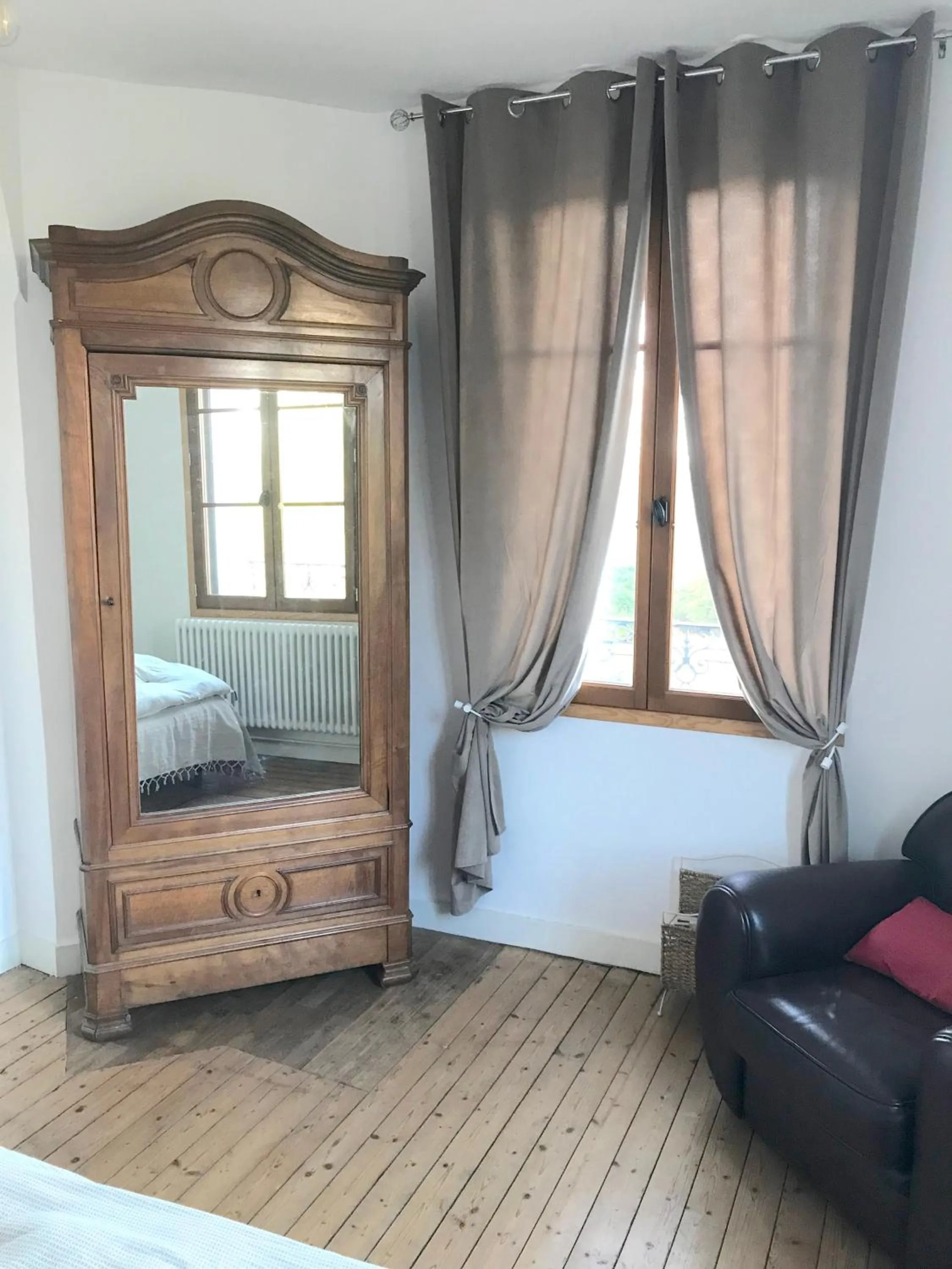 Bedroom, Bed in Il était une fois