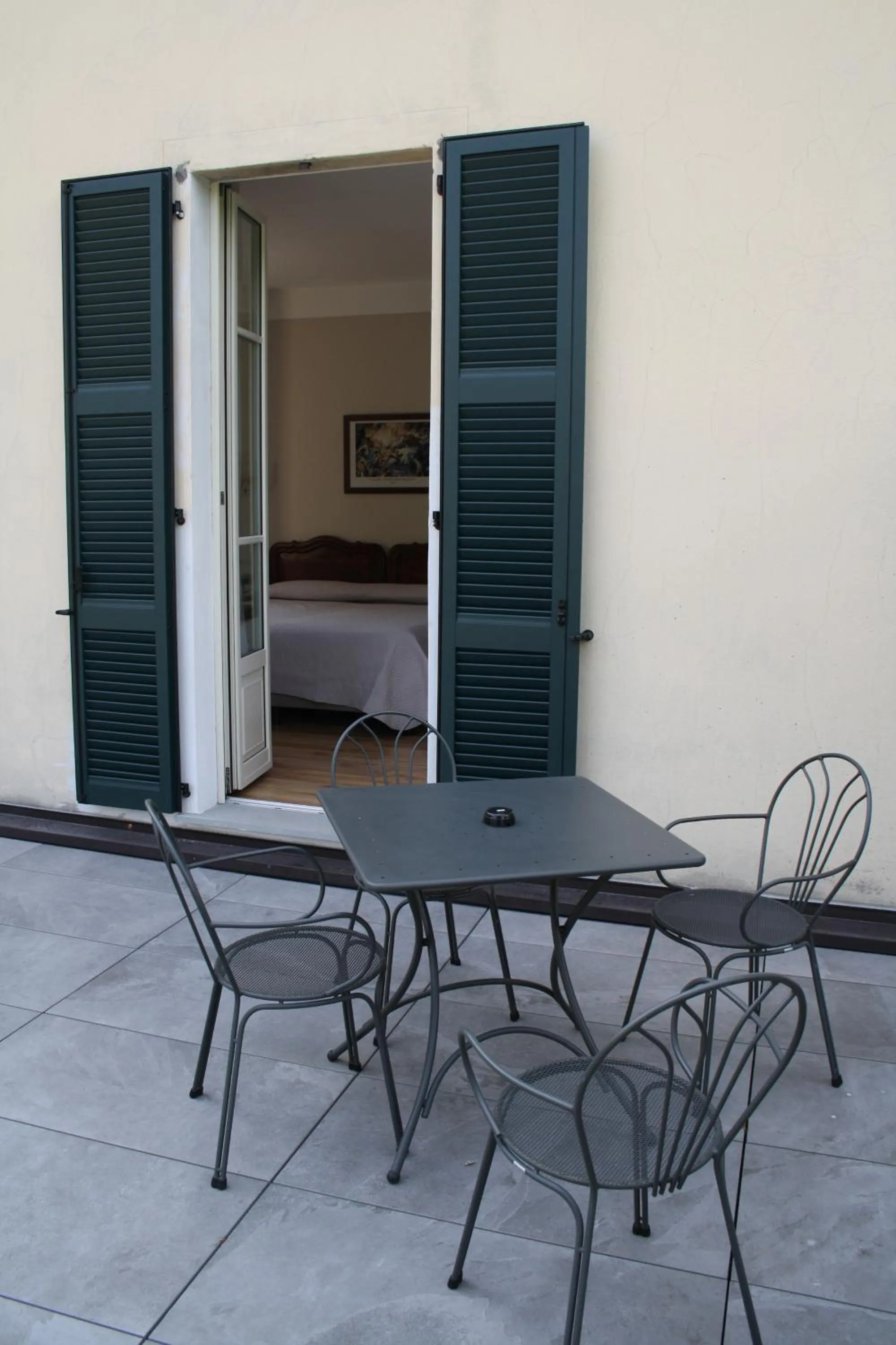 Bedroom in Hotel La Torre