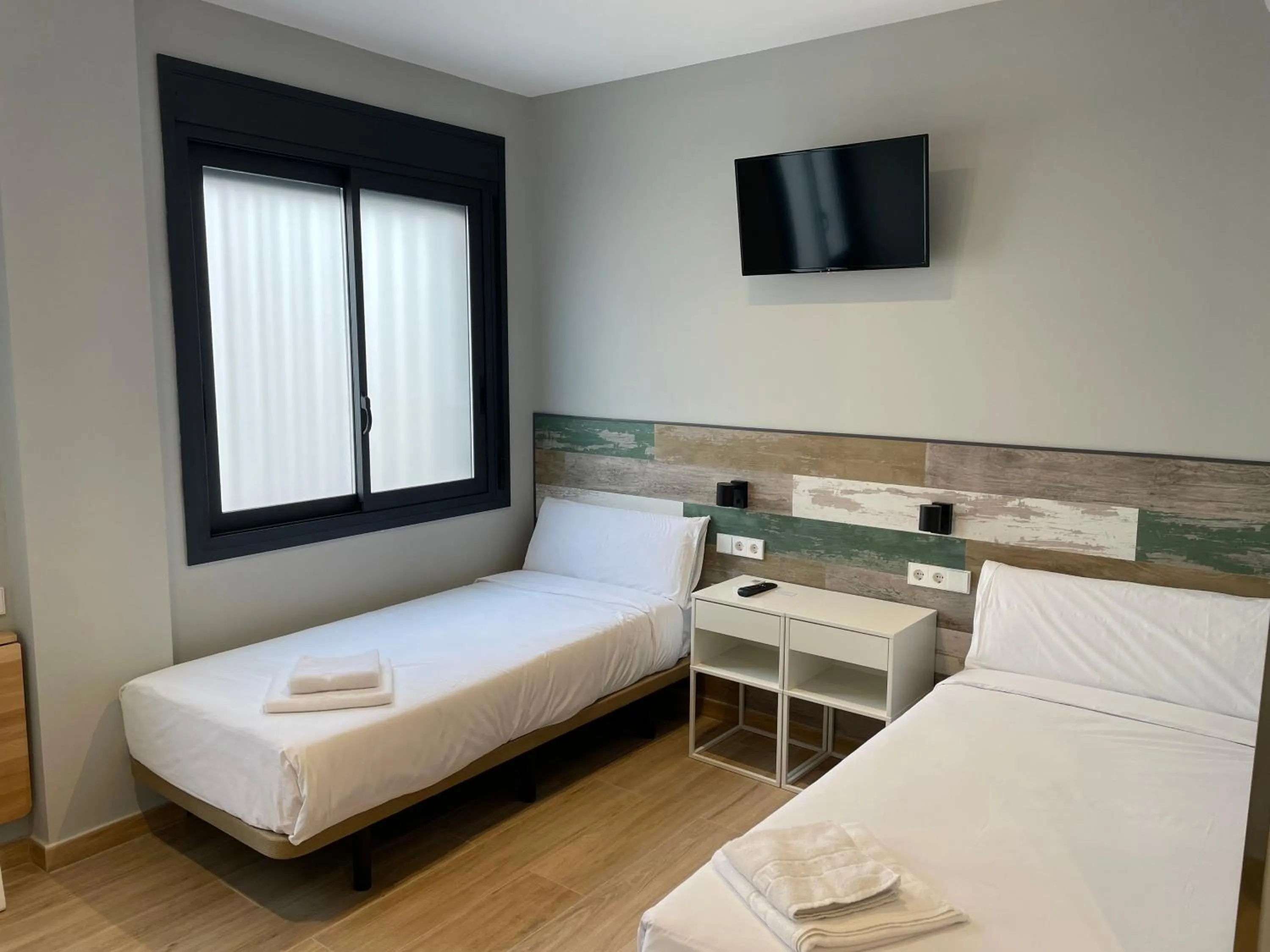 Bedroom, Bed in Hey Rooms