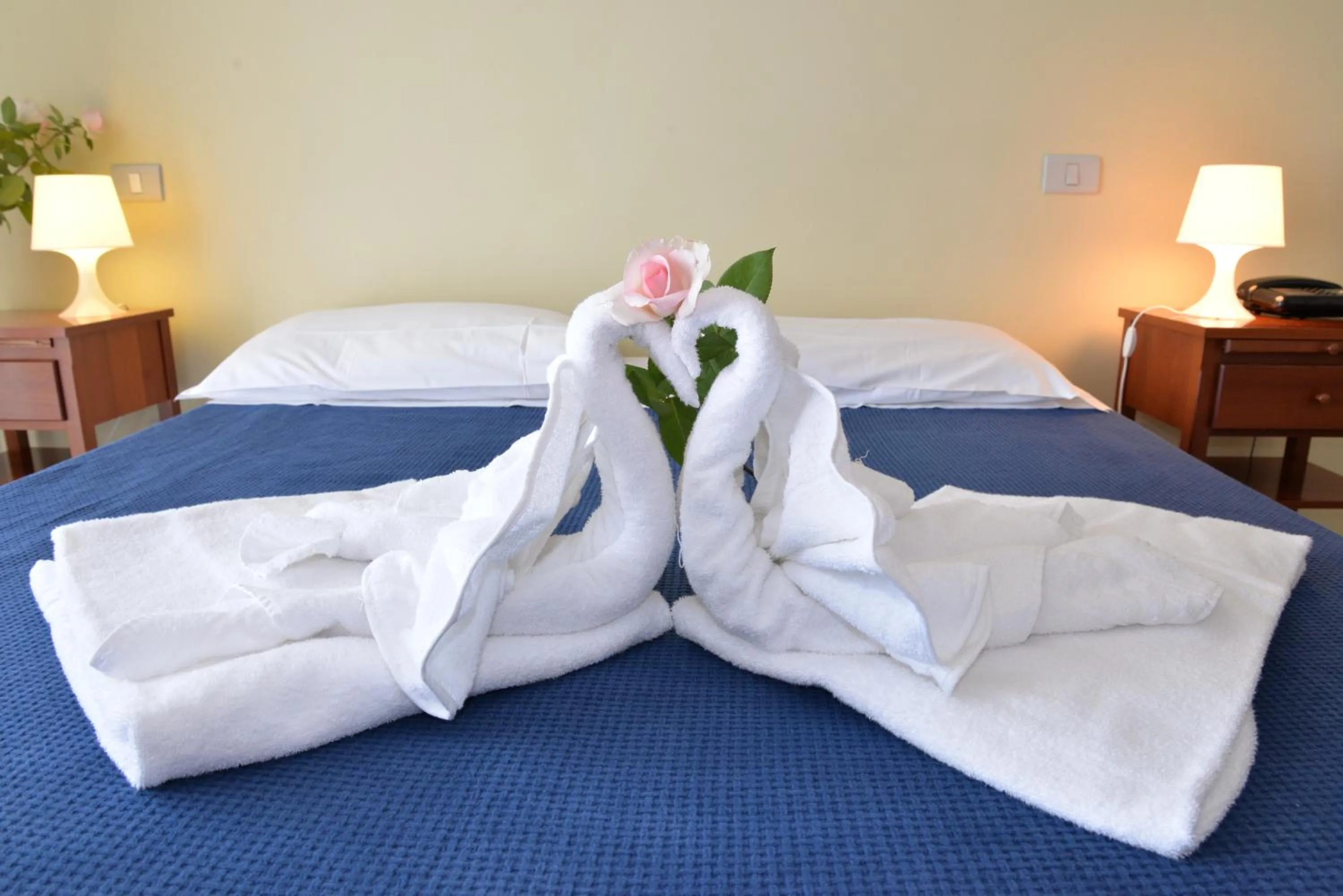 Decorative detail, Bed in Residence Le Corniole