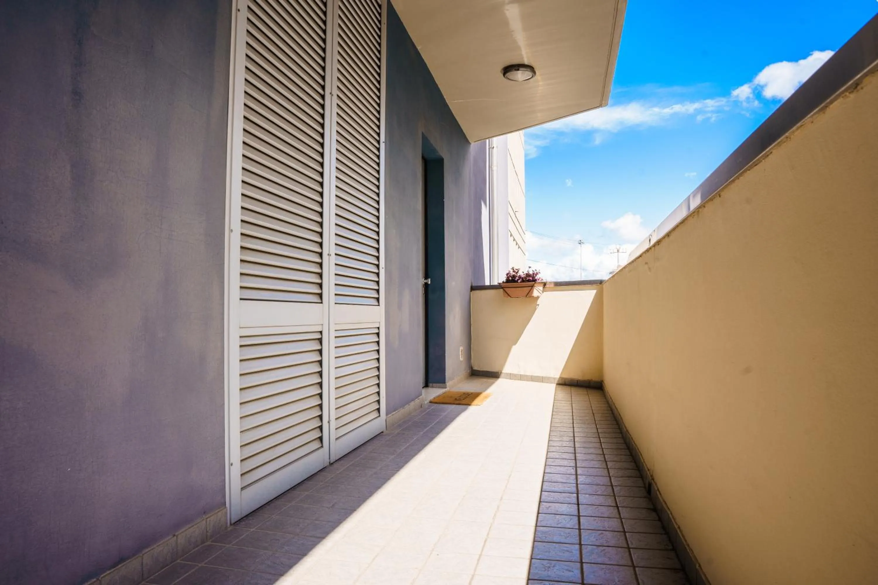 Patio in Residence Le Corniole