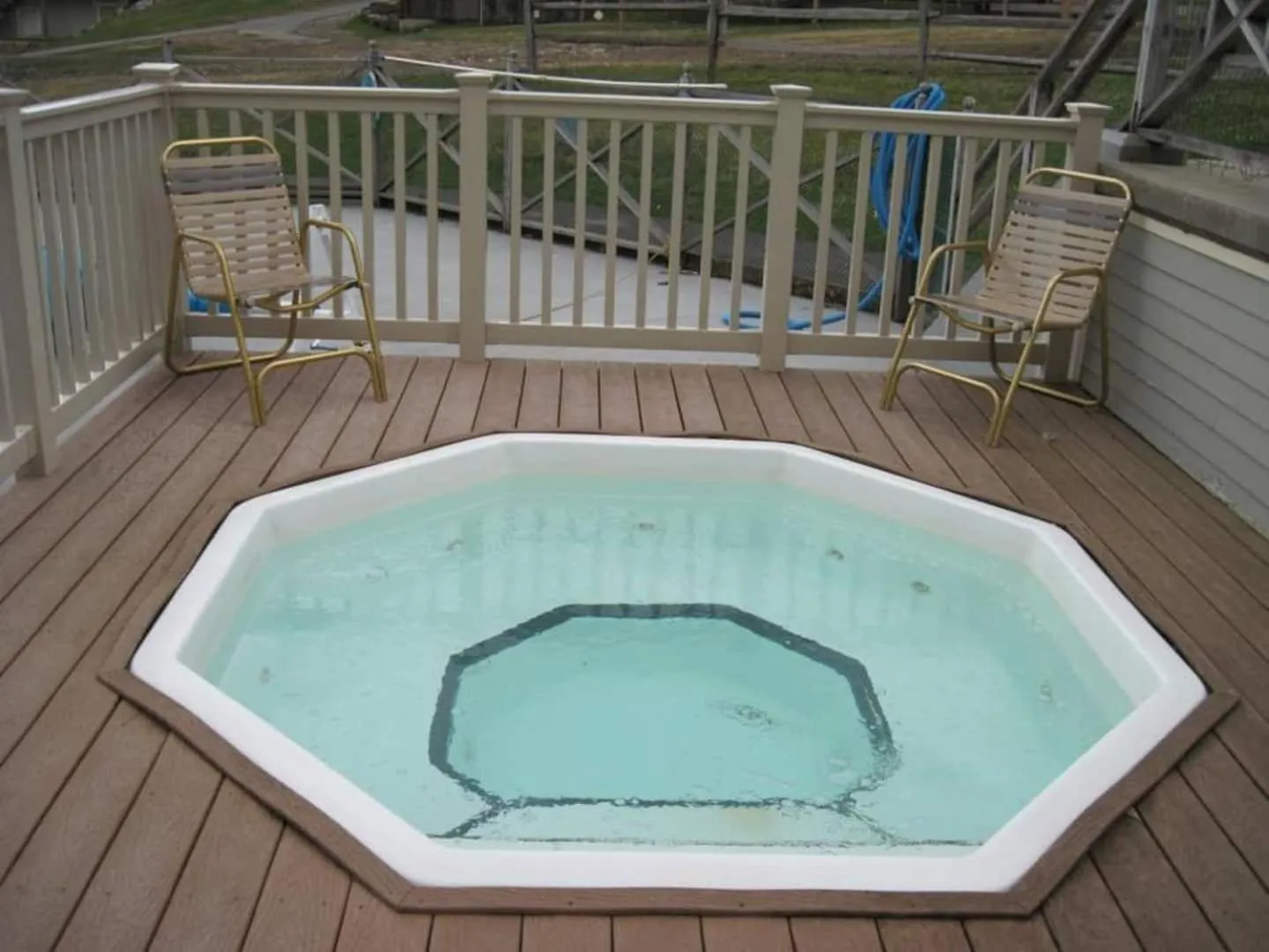 Hot Tub in Disney Magic at Jiminy Mountain