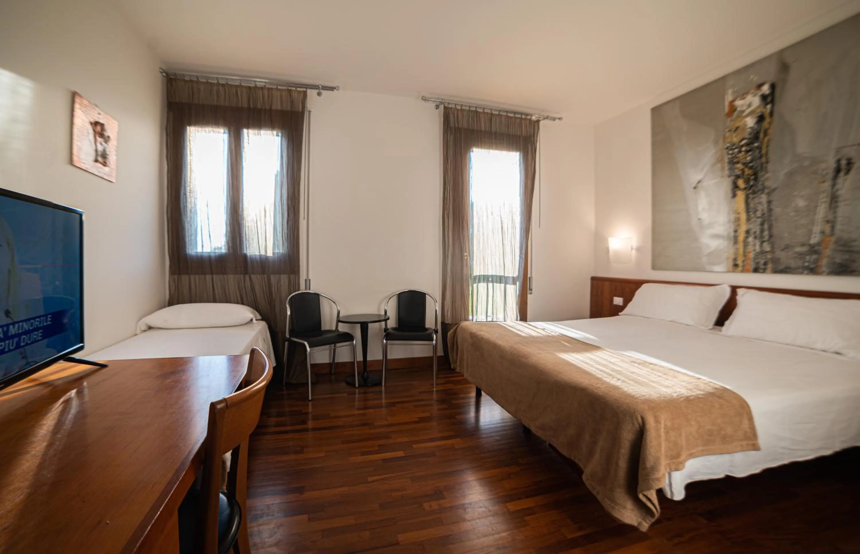 Bedroom, Bed in HOTEL QUERINI Essential Business Hotel Sandrigo