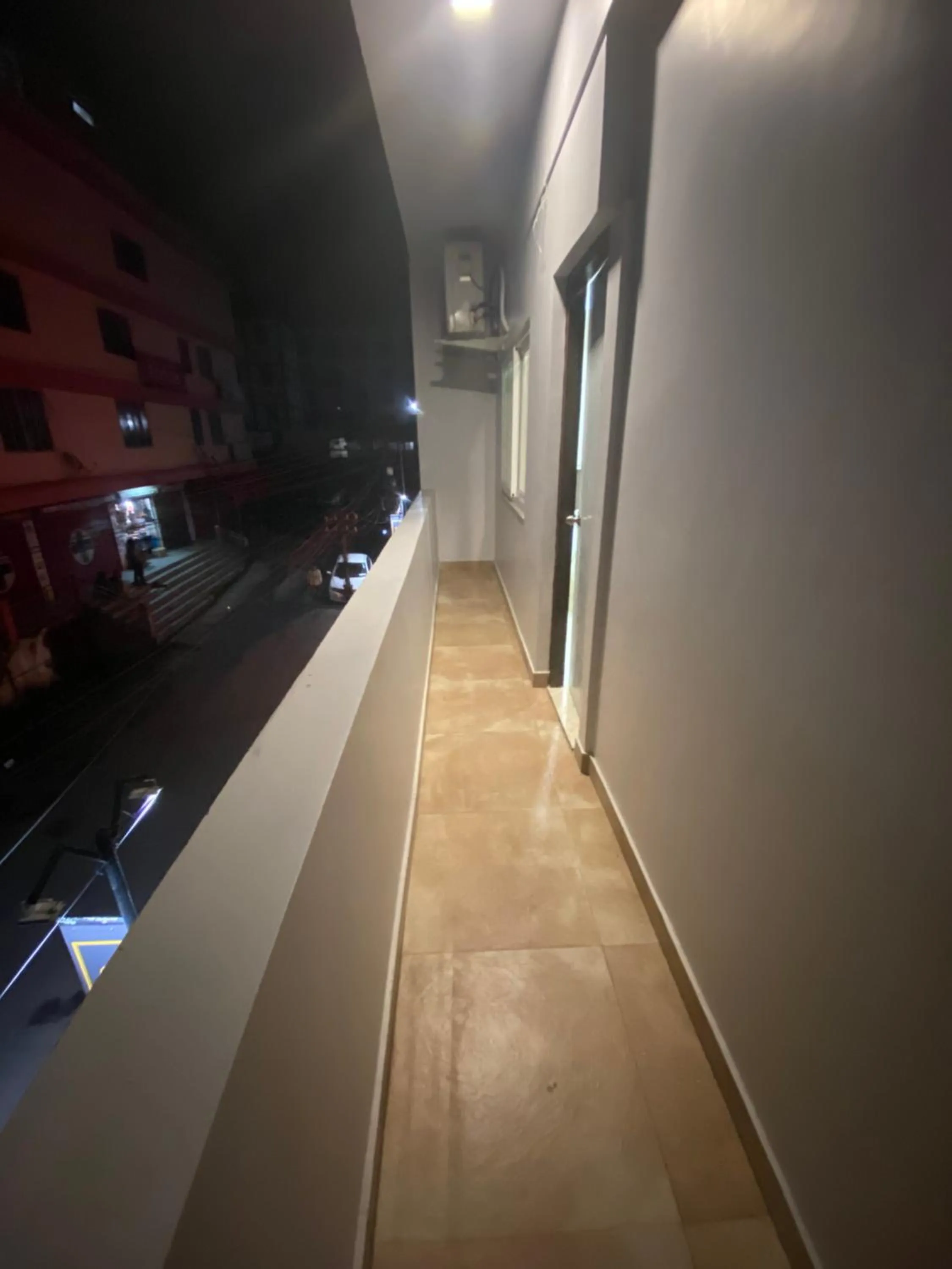 Night in HOTEL ABODE