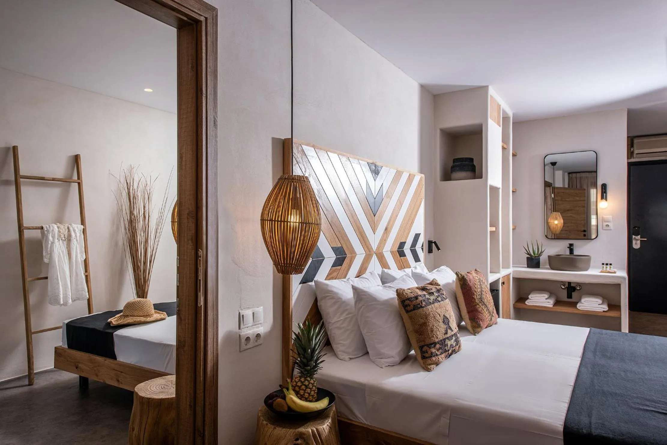 Bed in Indigo Inn Casa Adults Only