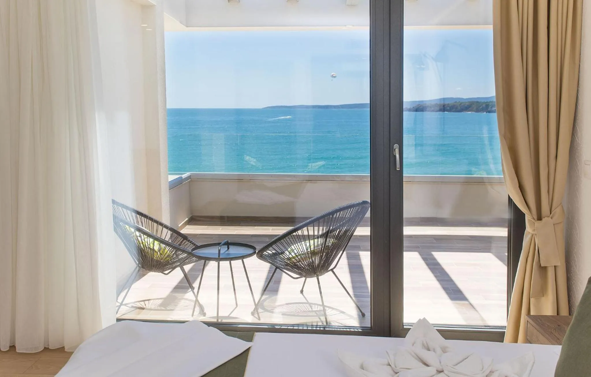 Day in Olive Villas Beach Hotel