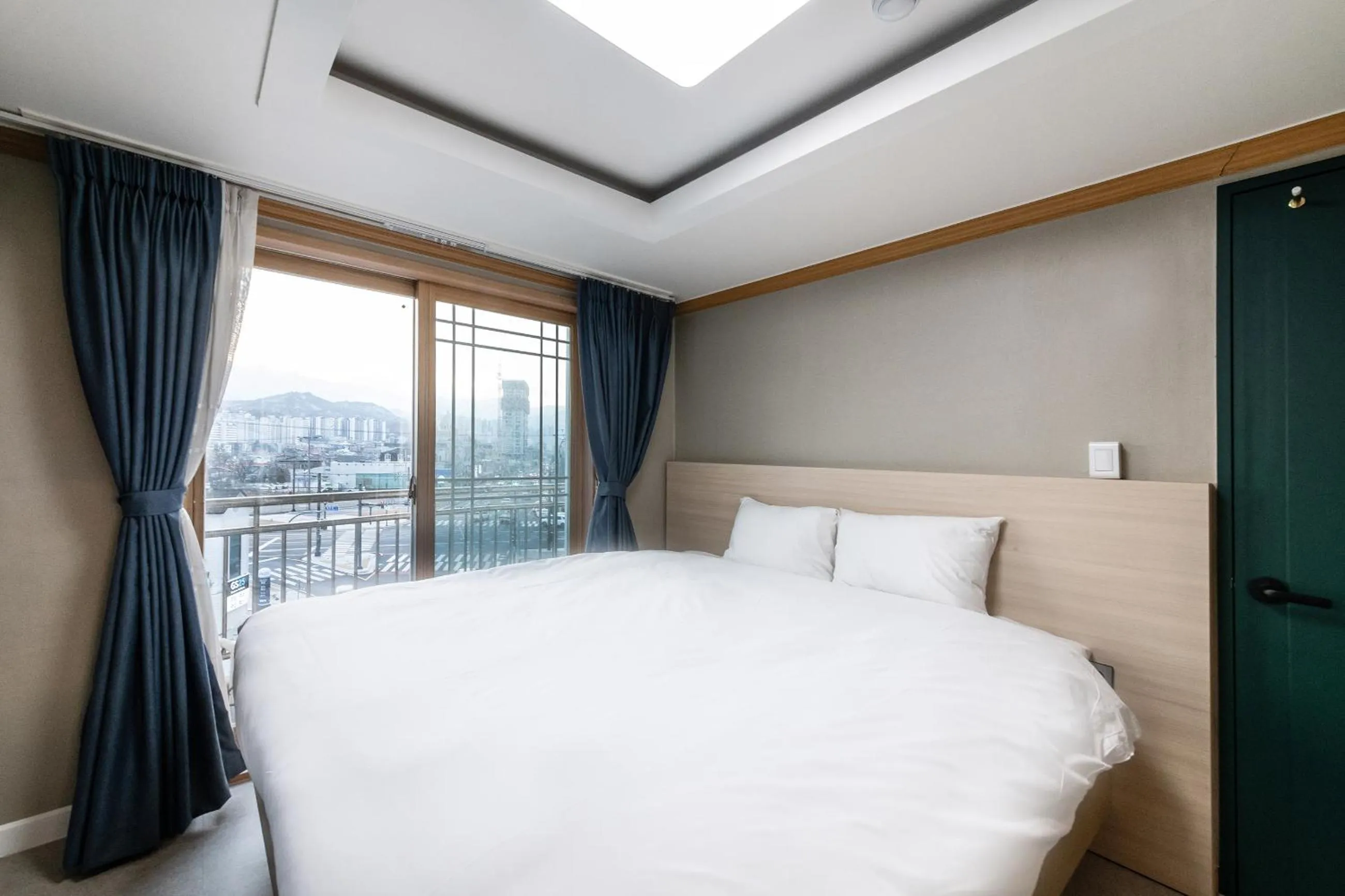 Bed in Sokcho Good Morning Hotel and Resort