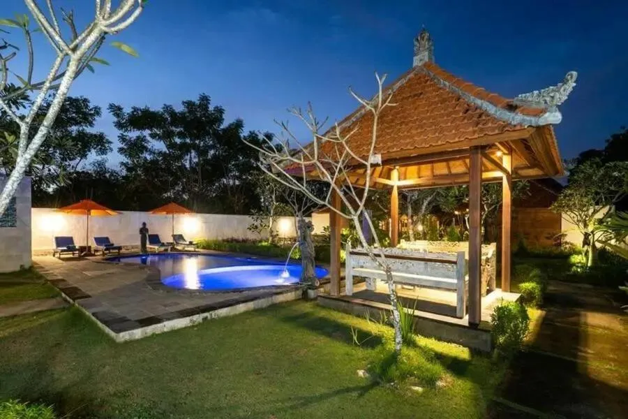 Facade/entrance in The Lavana Jhonny Kibung Villas Lembongan