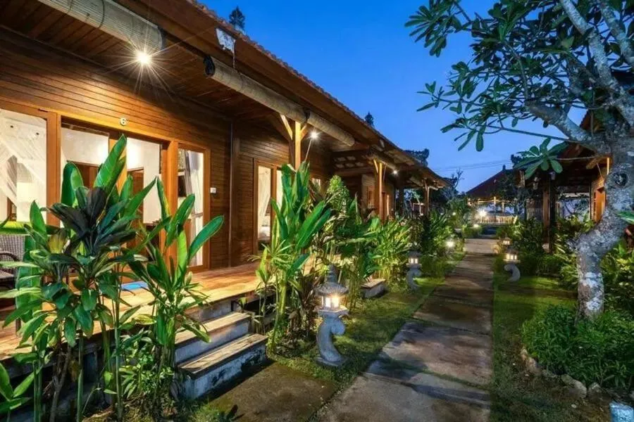 Facade/entrance in The Lavana Jhonny Kibung Villas Lembongan