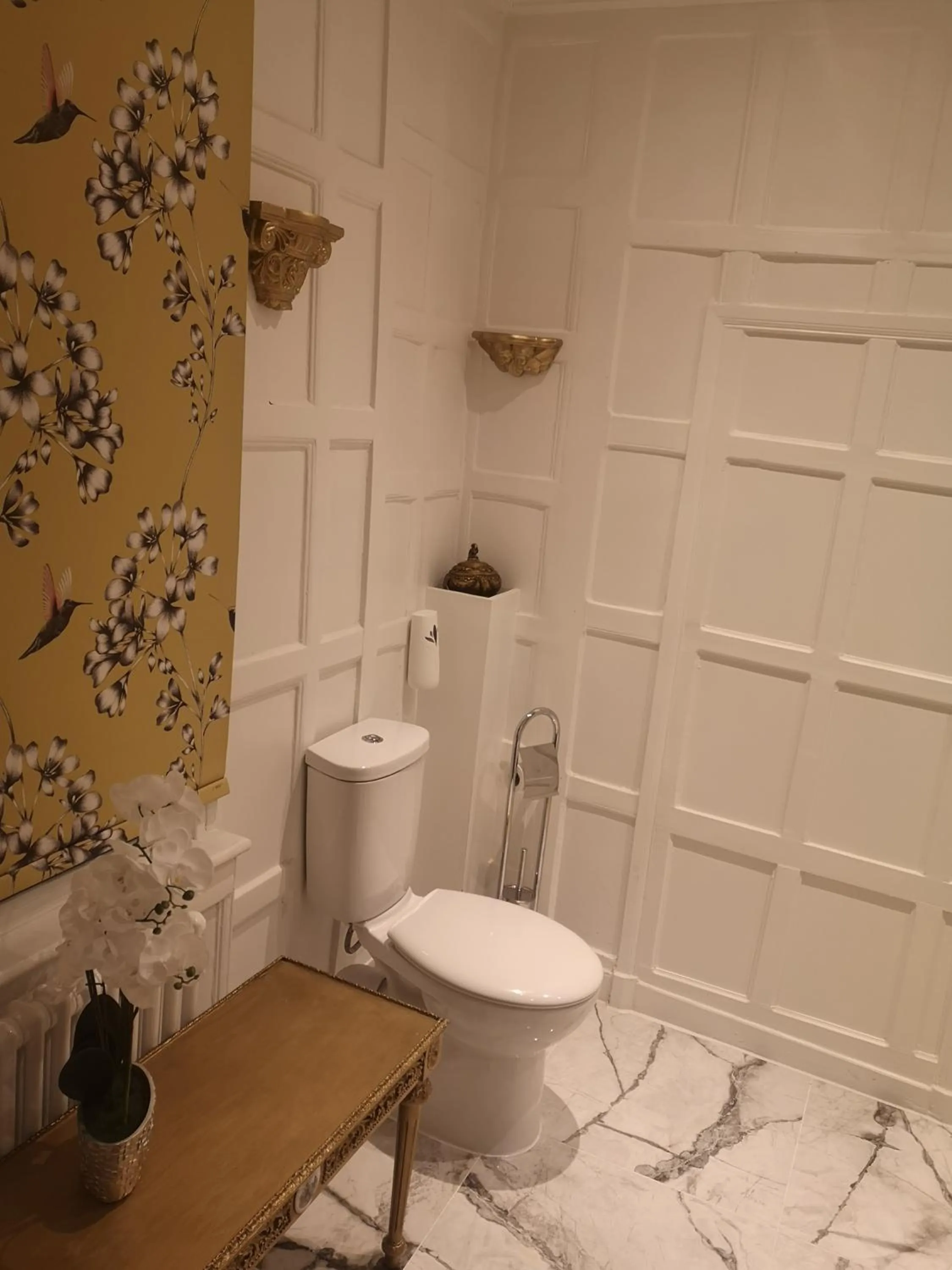 Bathroom in Stone Court House