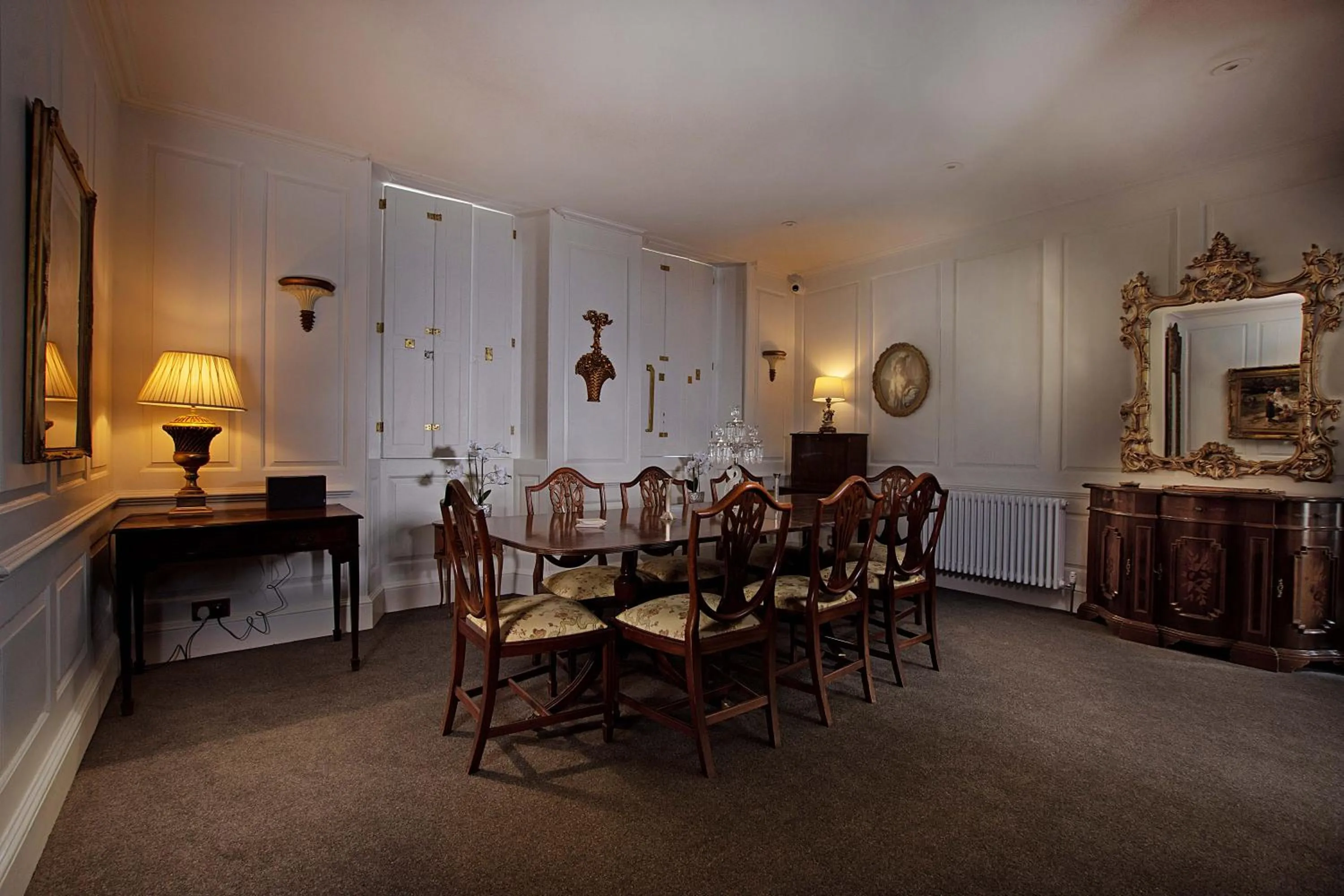 Dining area in Stone Court House