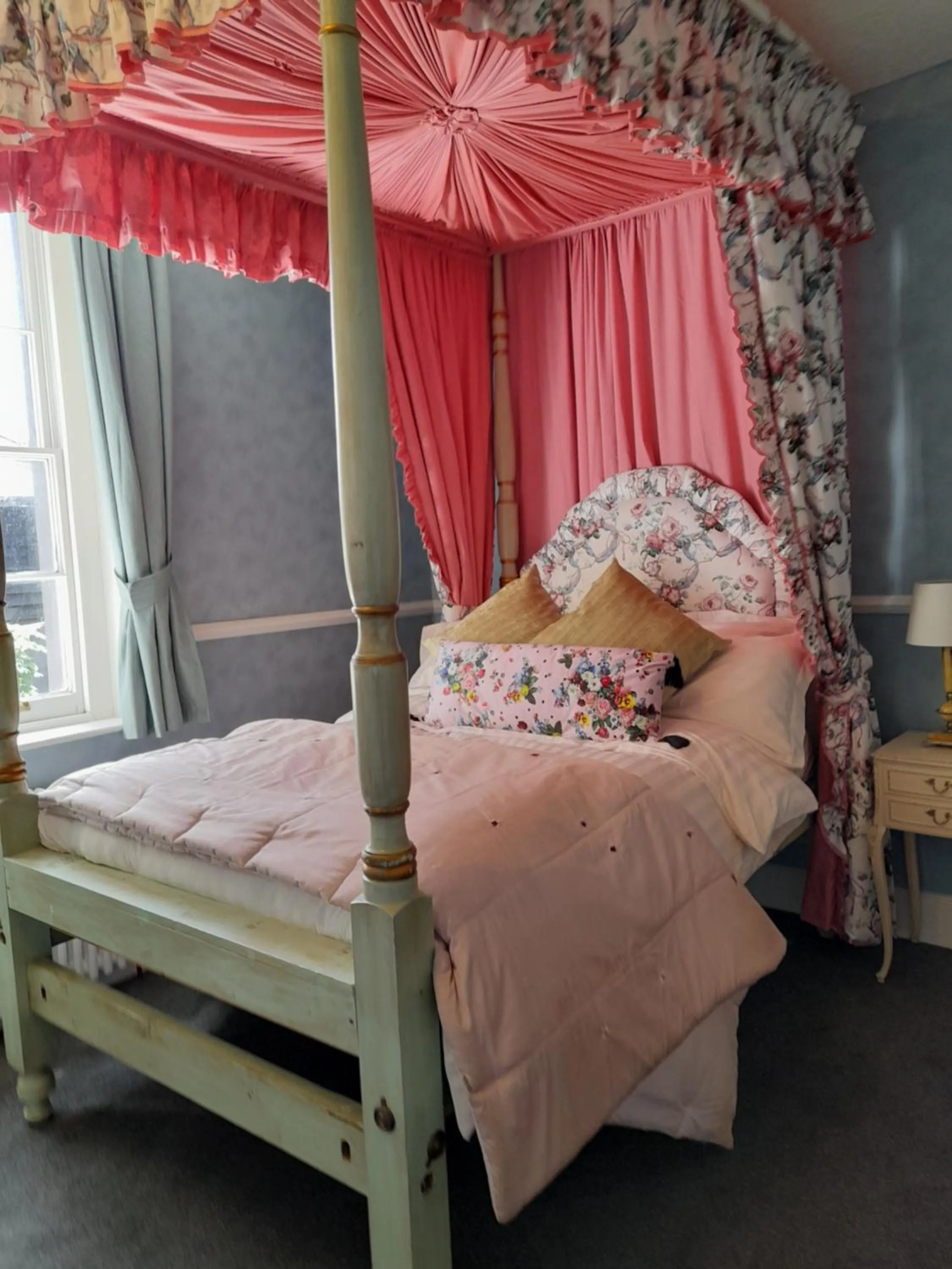 Bed in Stone Court House