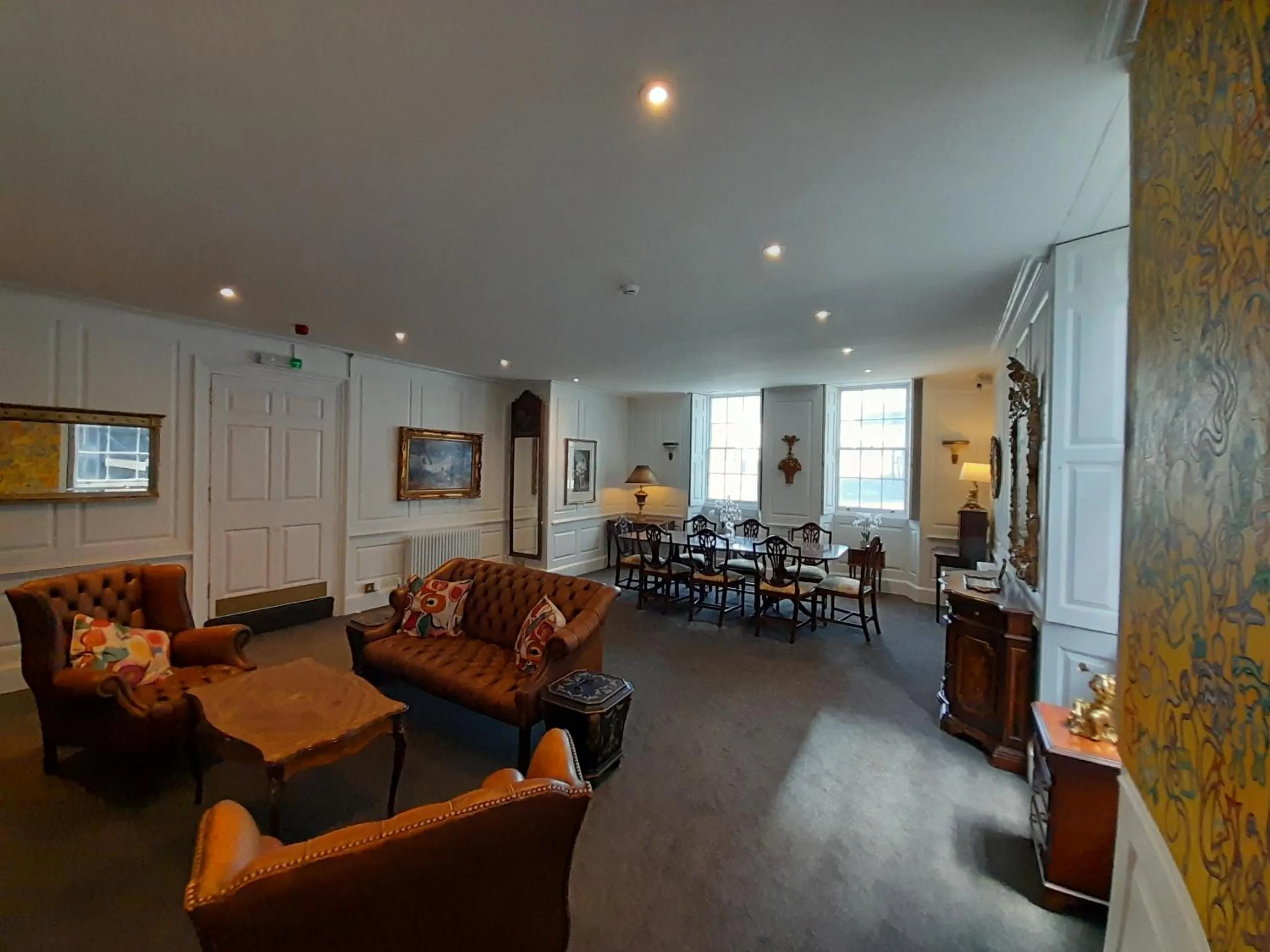 Communal lounge/ TV room in Stone Court House