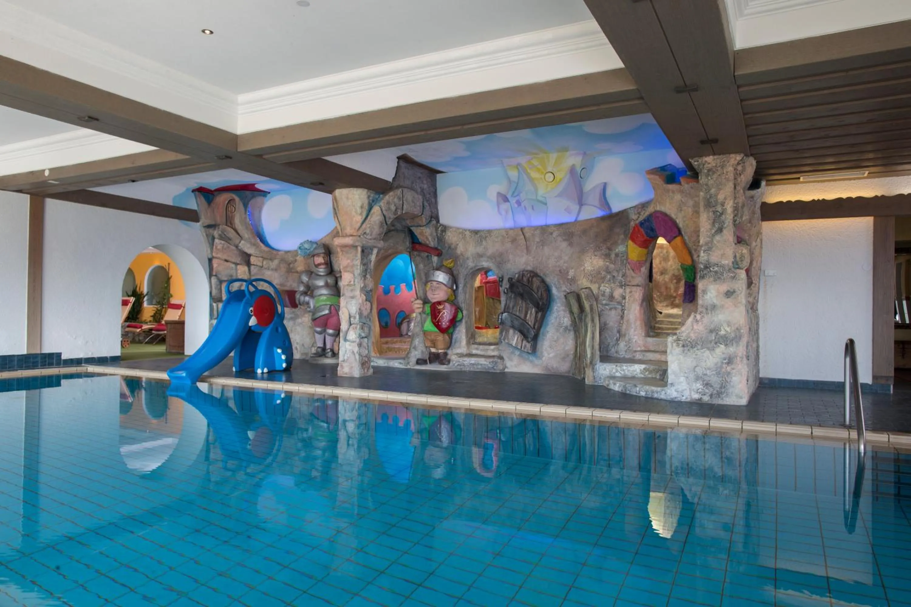 Swimming pool in Familotel Bavaria Pfronten-Familien Hotel-Alles Inklusive Konzept