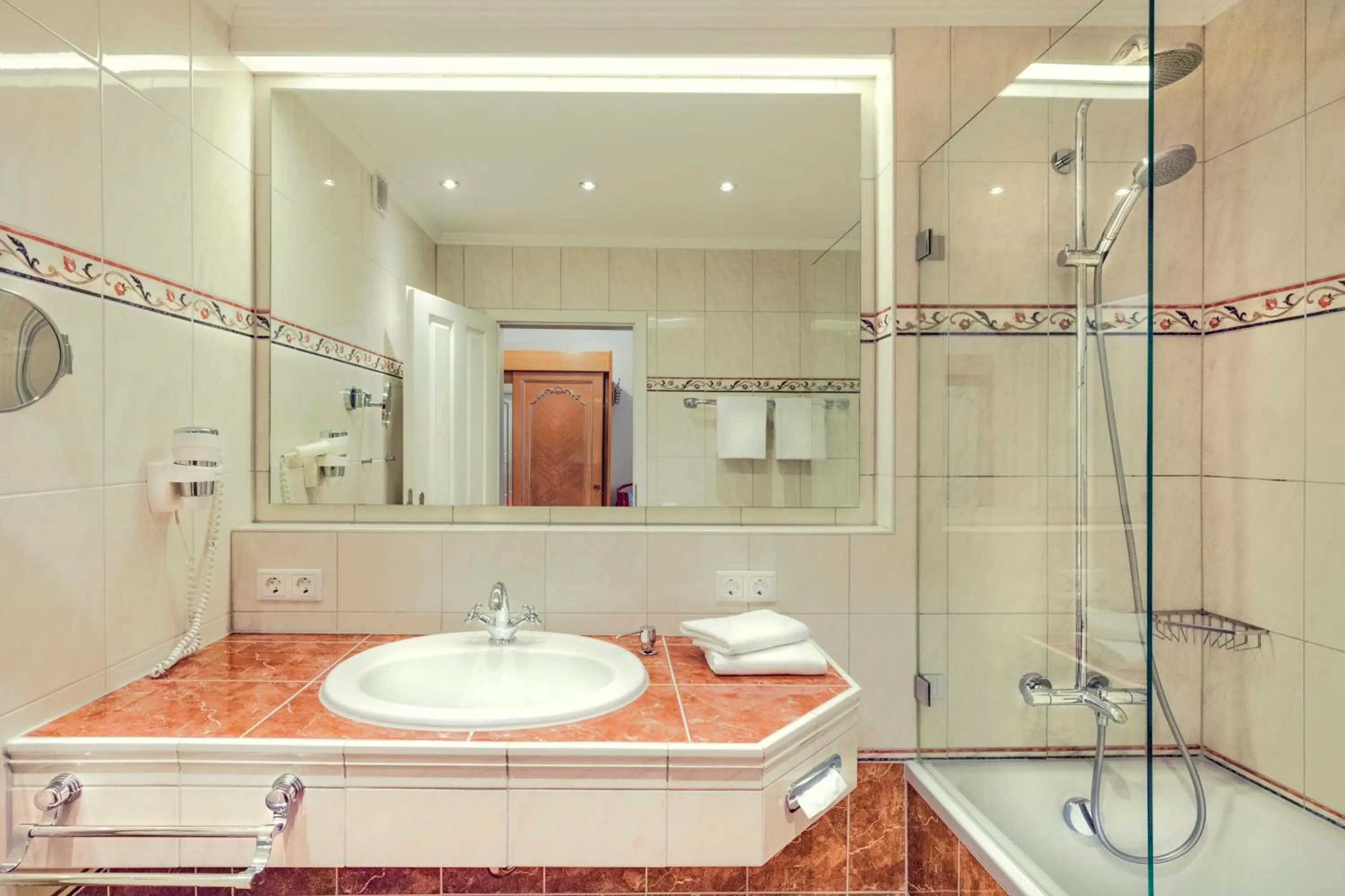 Bathroom in Familotel Bavaria Pfronten-Familien Hotel-Alles Inklusive Konzept