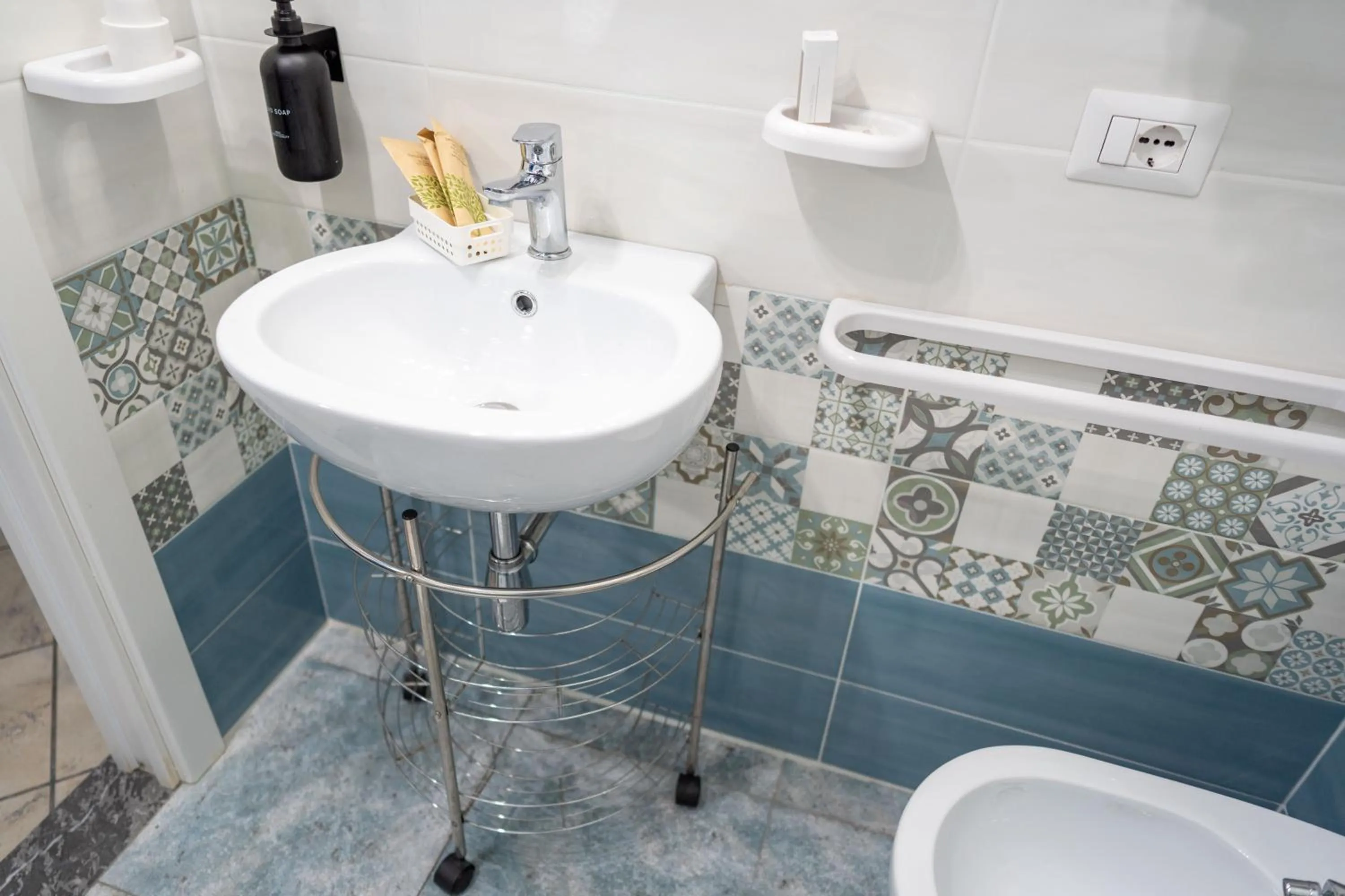 Toilet in B&b Anna's home