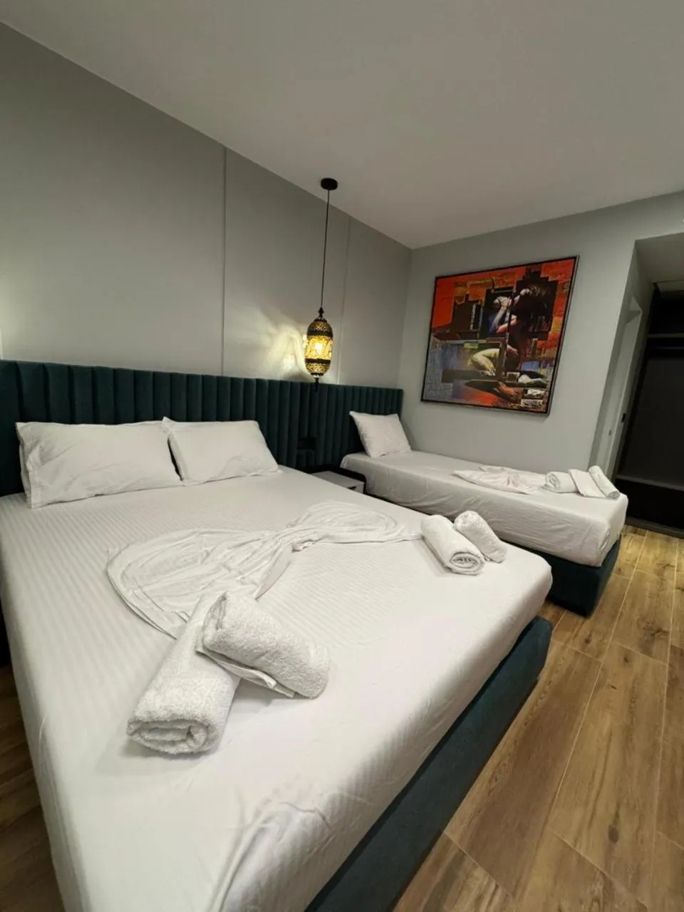 Bedroom, Bed in Hotel Lili-1