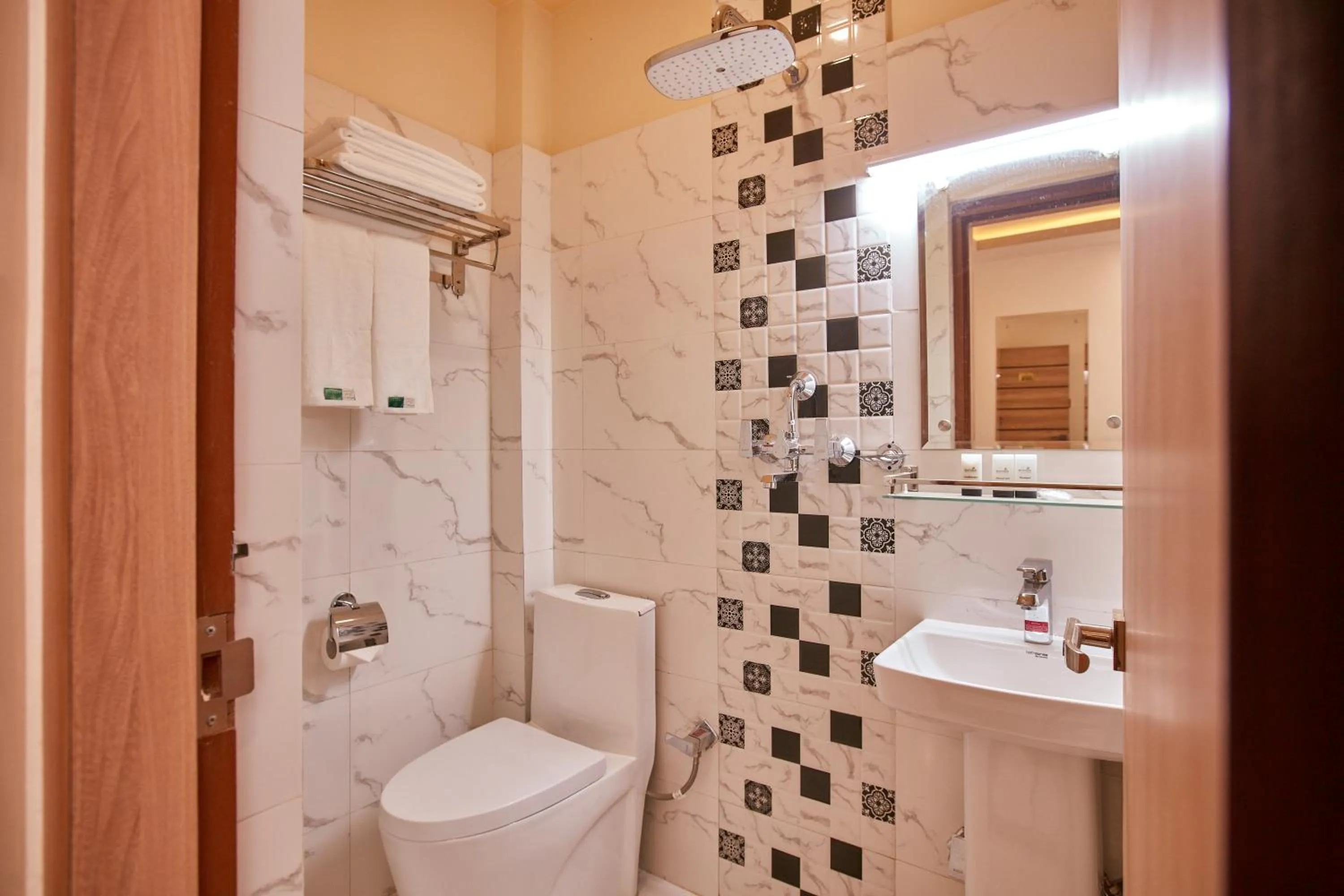 The Samrat Palace - Luxury Hotel in Kathmandu