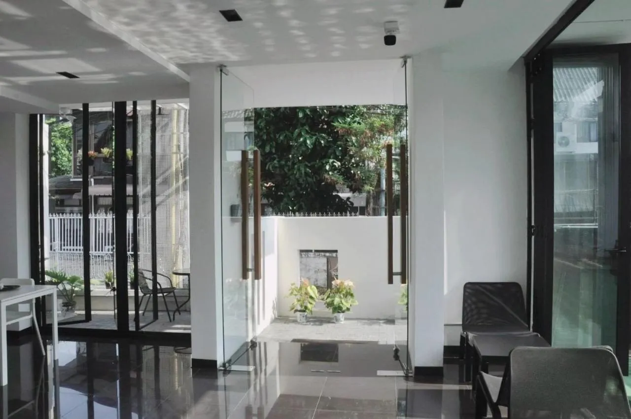 Property building in NANEE Phra Singh