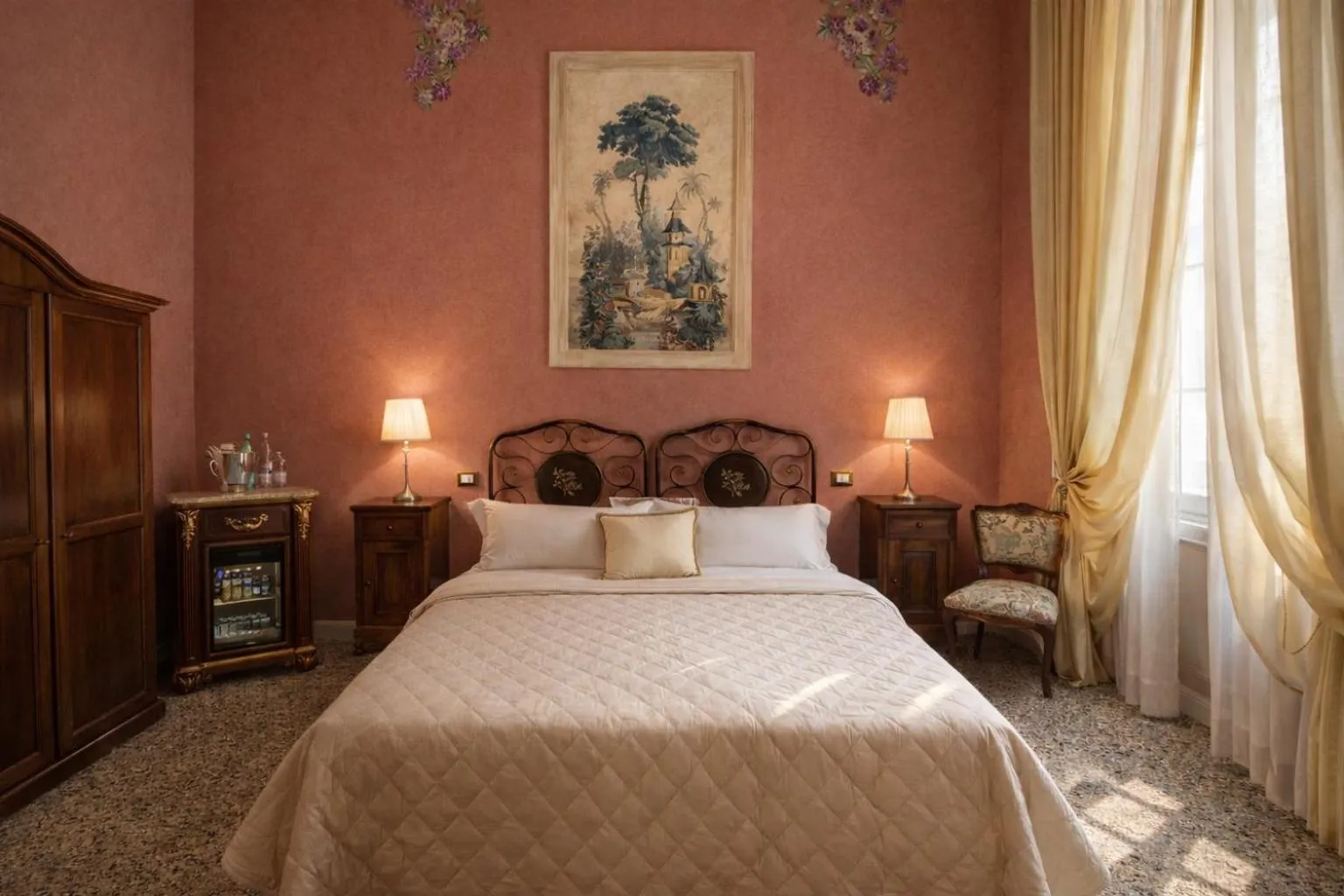 Property building, Bed in Relais San Lorenzo - Lucca Historic Center & Private Parking