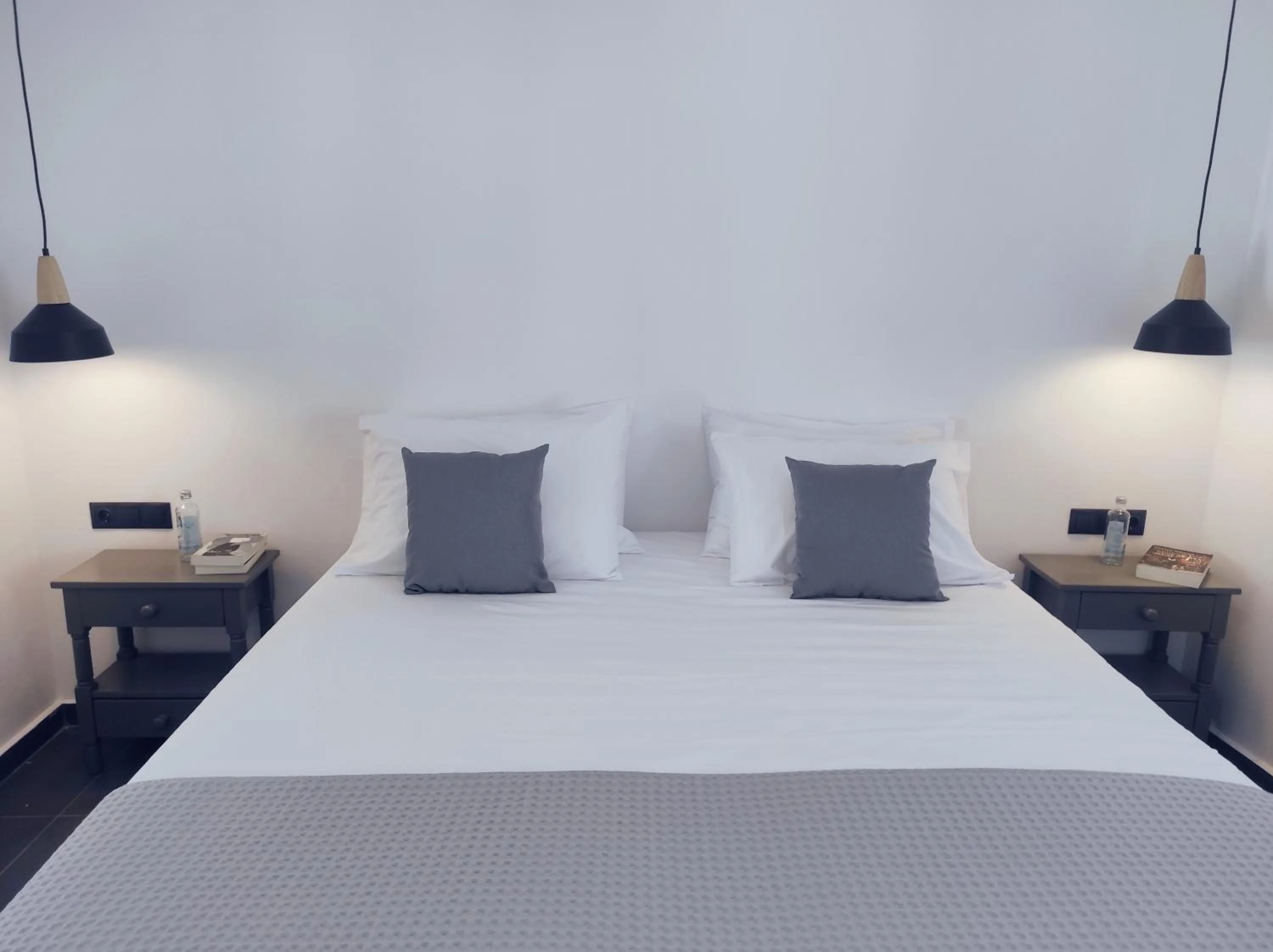 Bed in Lefka Ori - Agia Galini