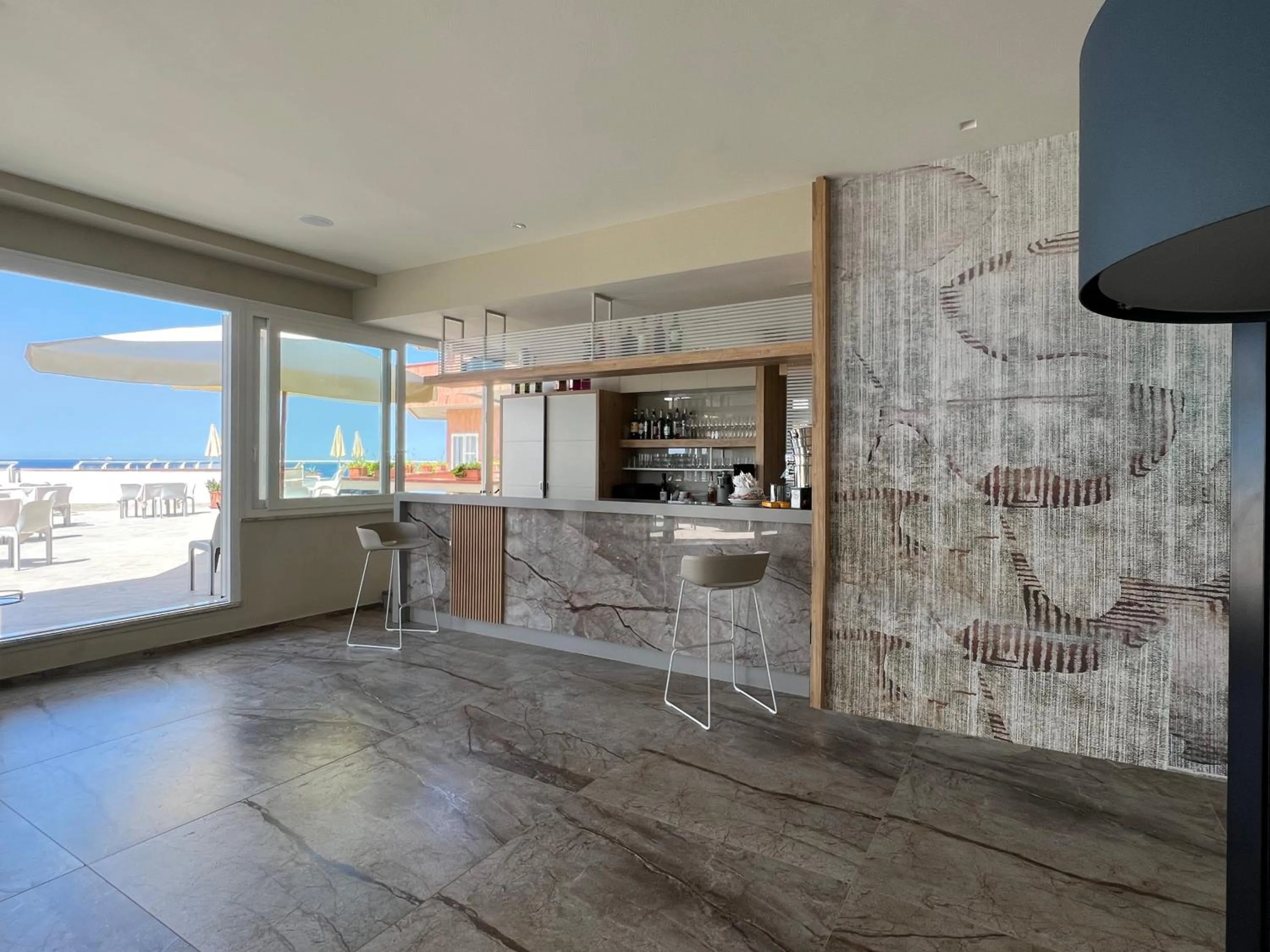 Restaurant/places to eat in Hotel Rex