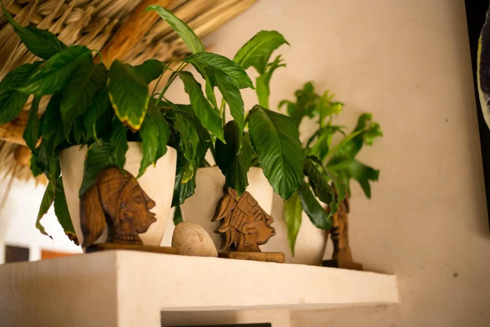 Decorative detail in Villas Ixchel