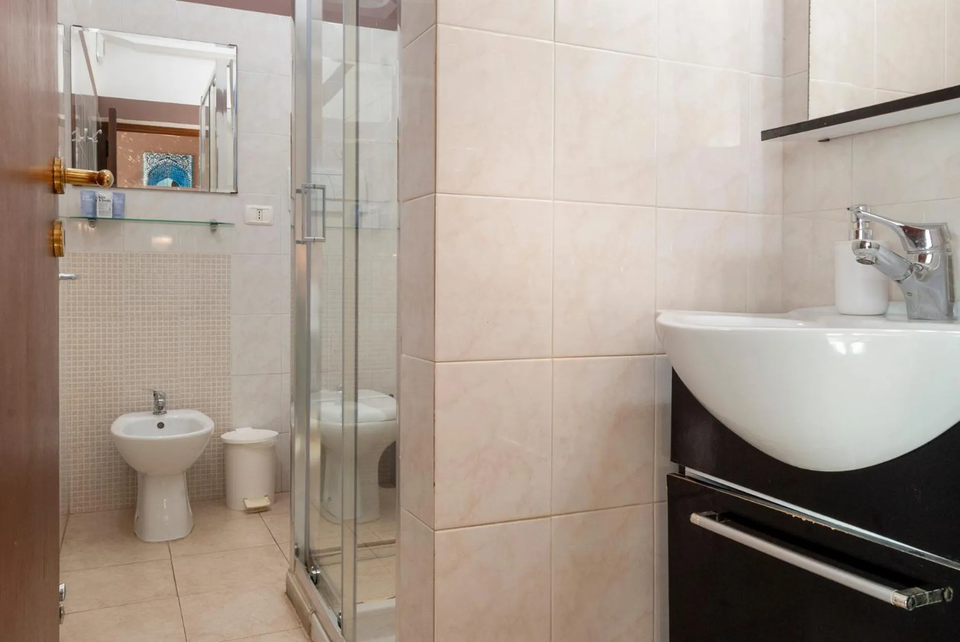 Bathroom in Aedes B&B Il Giardino dei Sogni