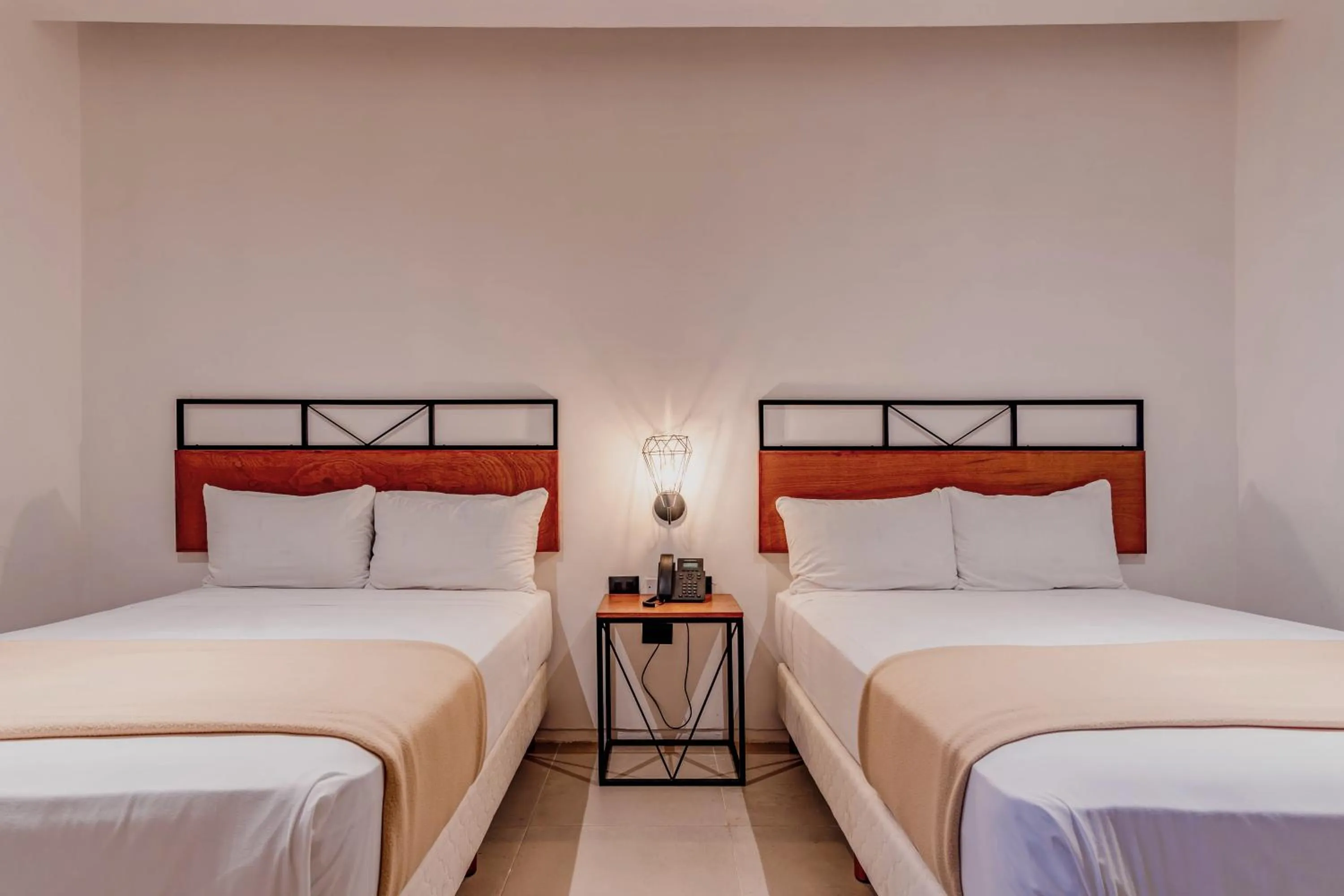 Bedroom, Bed in Hotel HO Merida