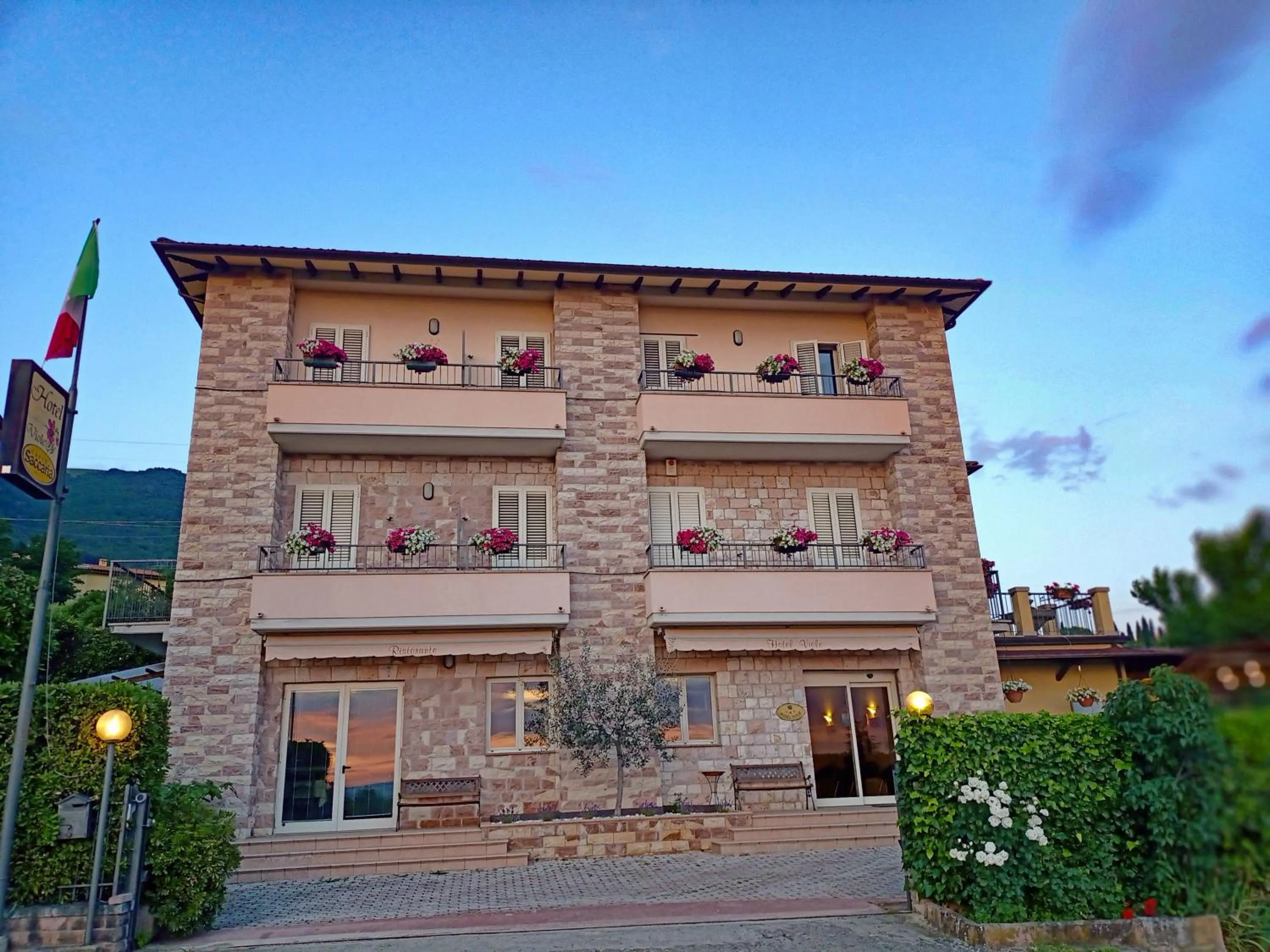 Viole Country Hotel