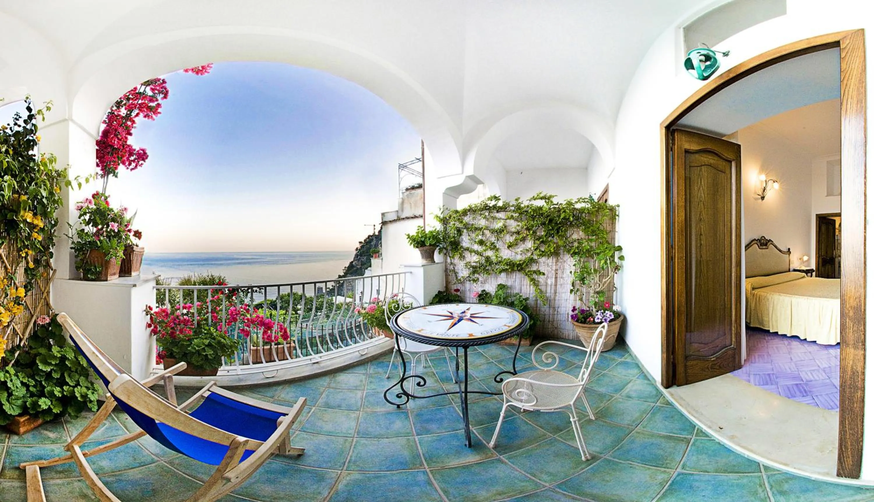 Day in La Rosa Dei Venti