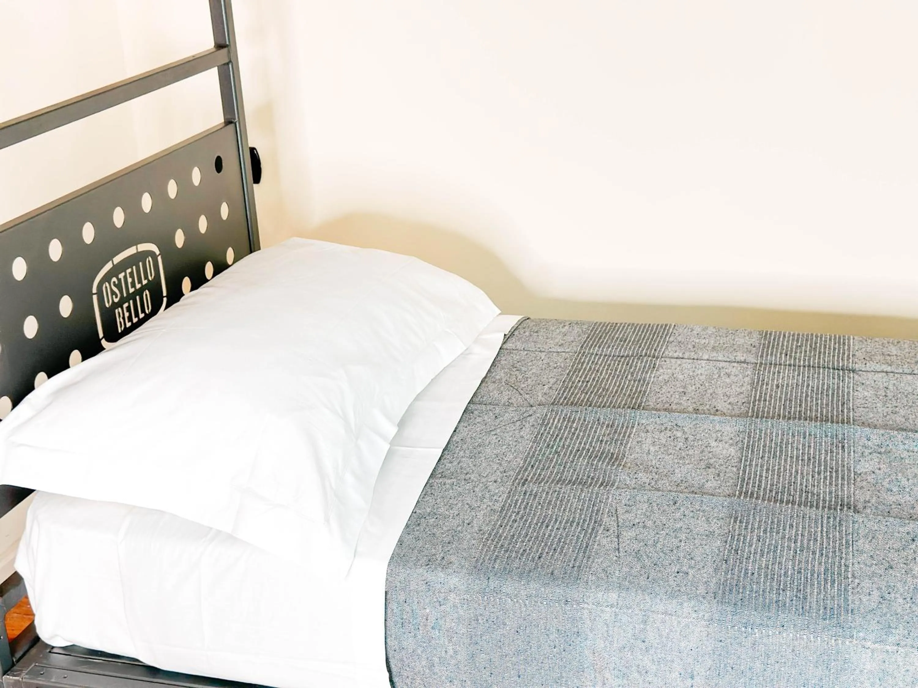 bunk bed in Nuovo Hotel Del Porto