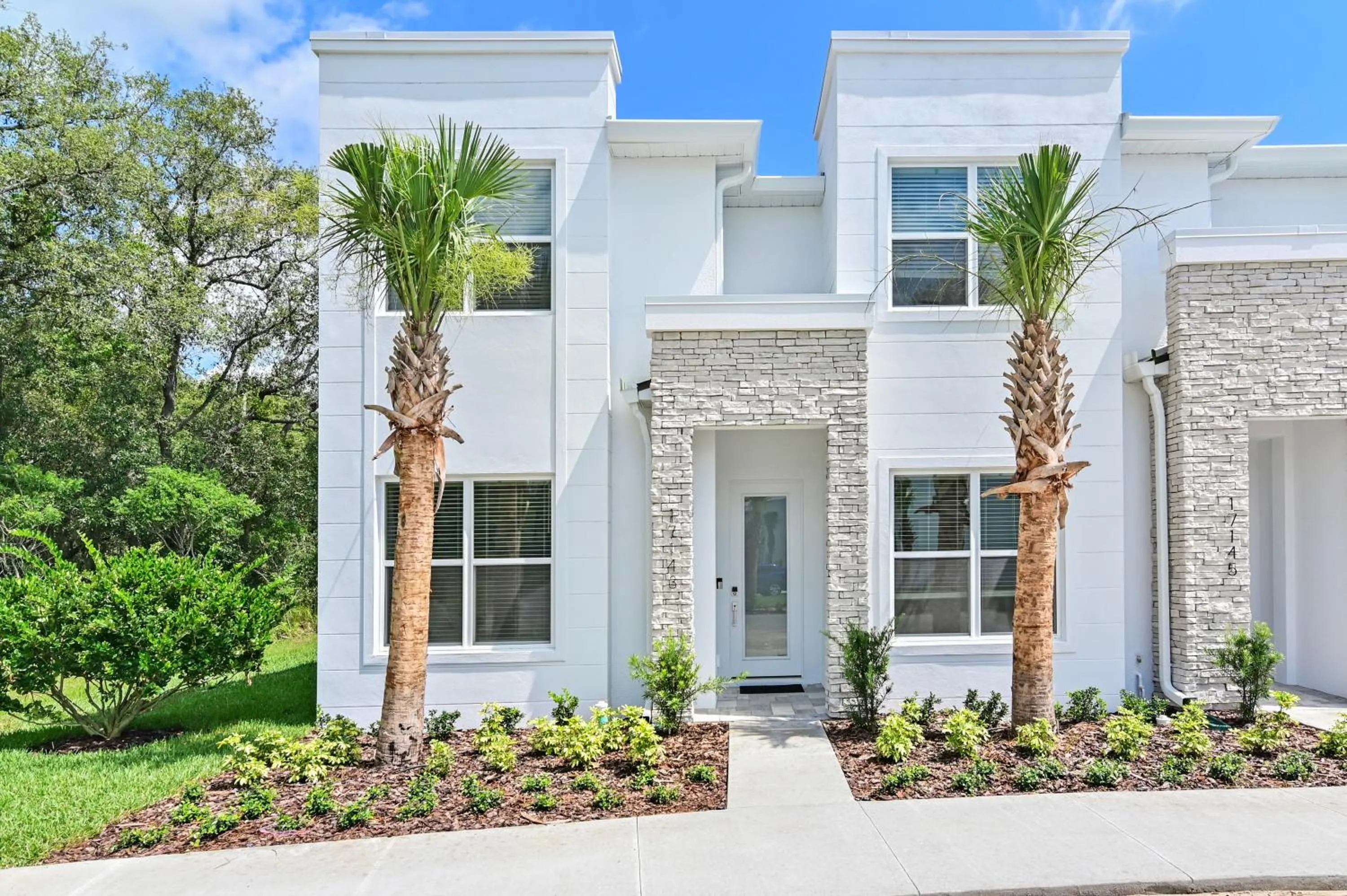 New Spacious & Tranquil Townhouse near Disney - 4BR, 3FB, and Pool