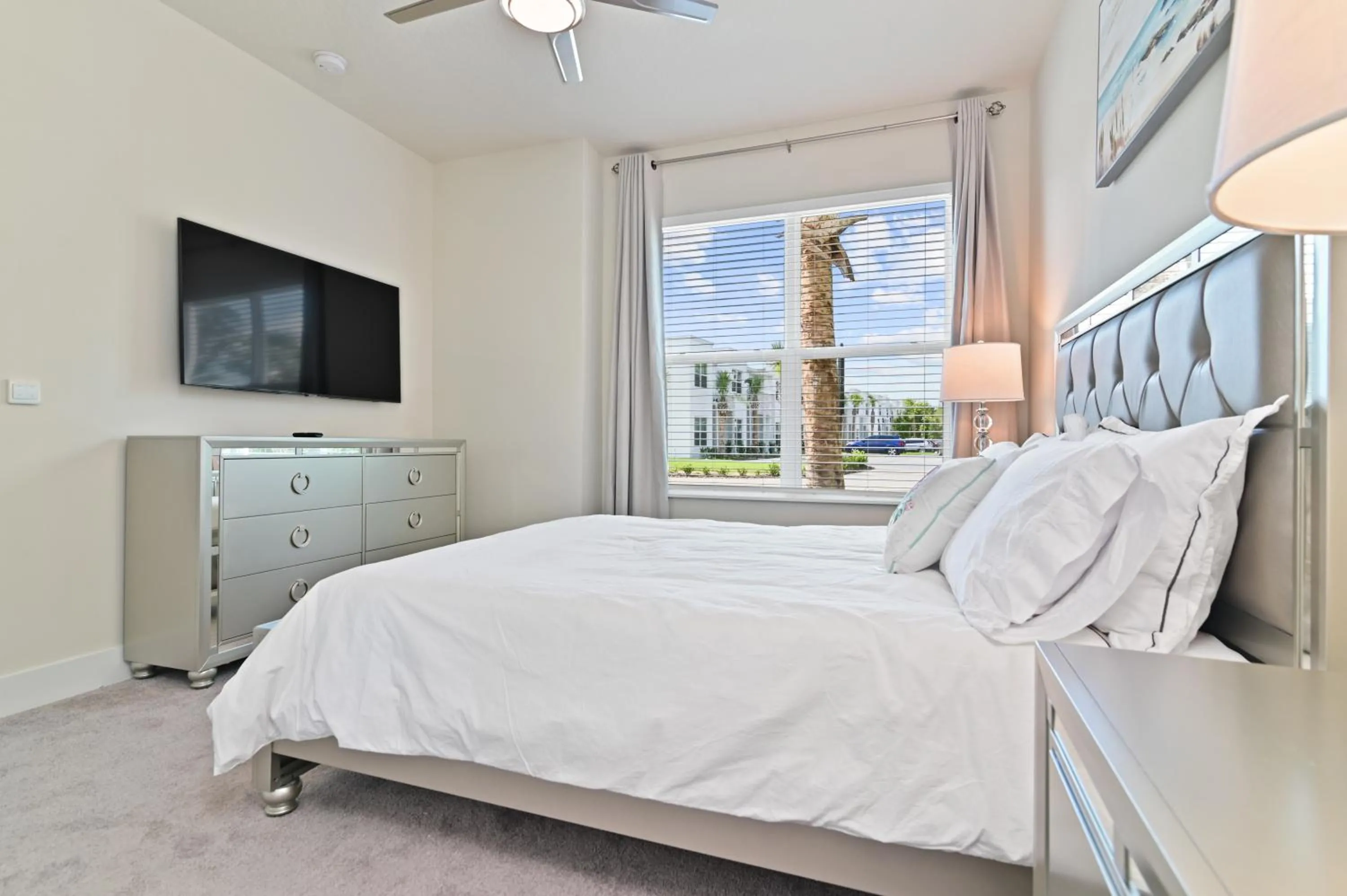 Bedroom, Bed in New Spacious & Tranquil Townhouse near Disney - 4BR, 3FB, and Pool