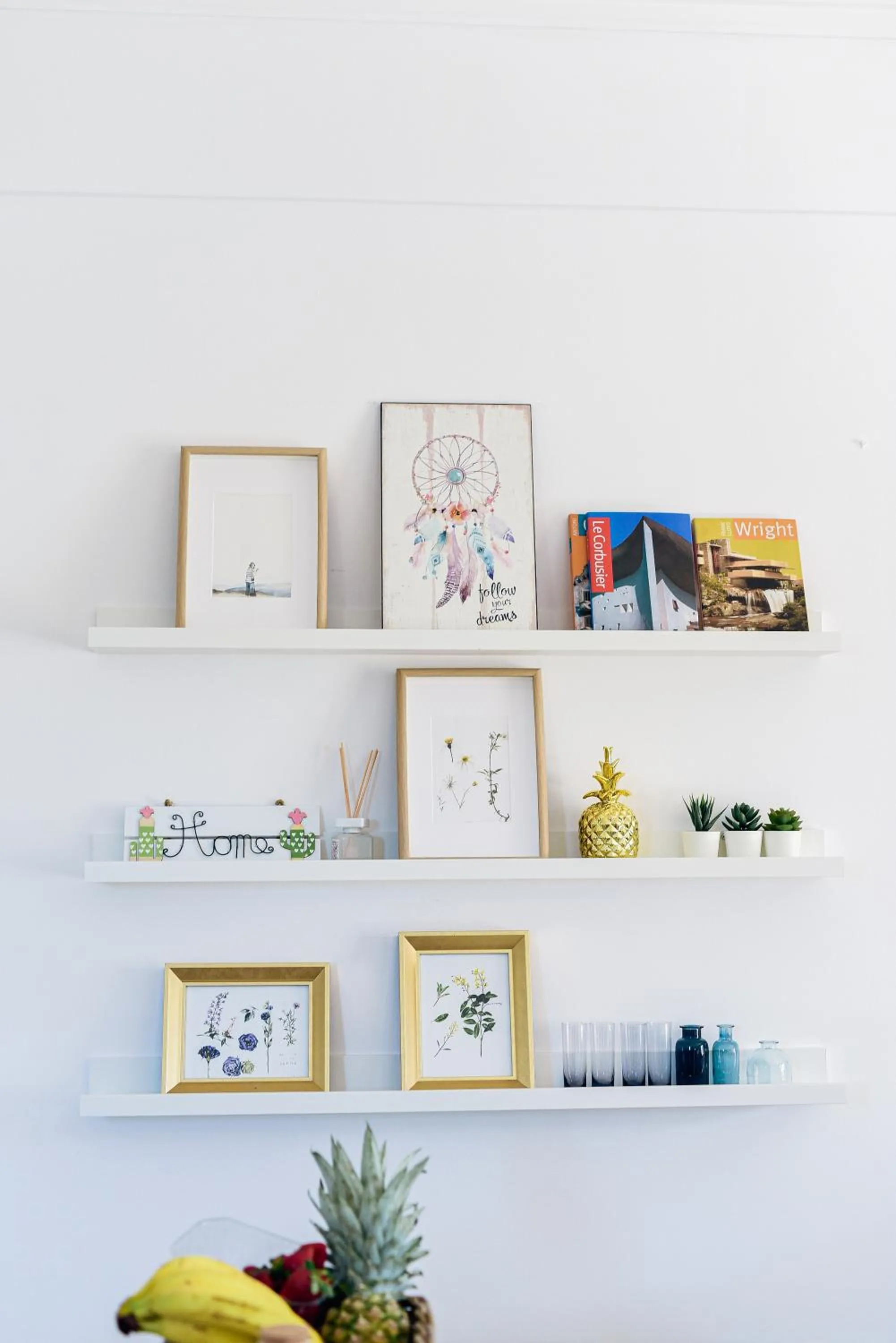 Decorative detail in Oliva Holiday Homes