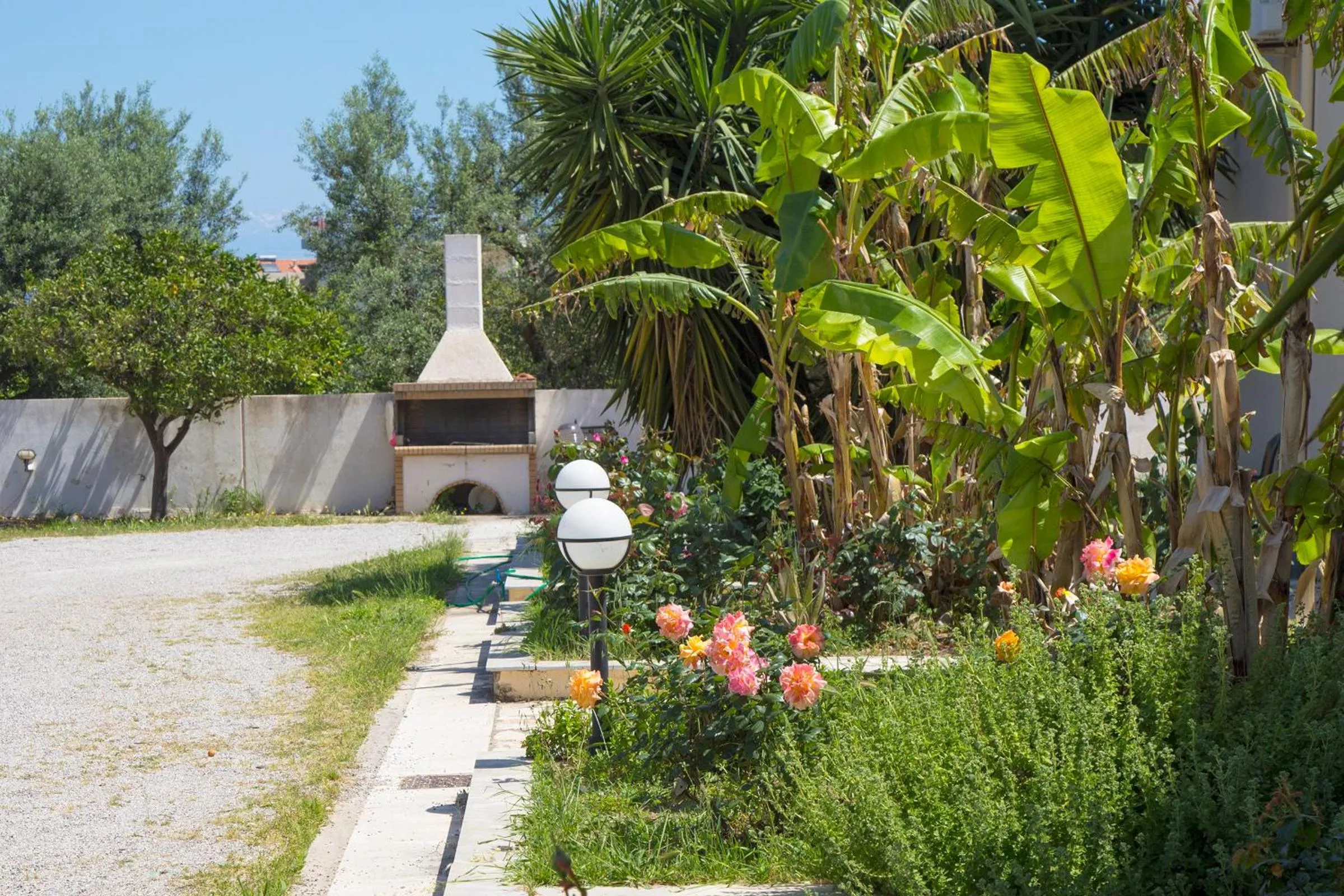 BBQ facilities in Oliva Holiday Homes